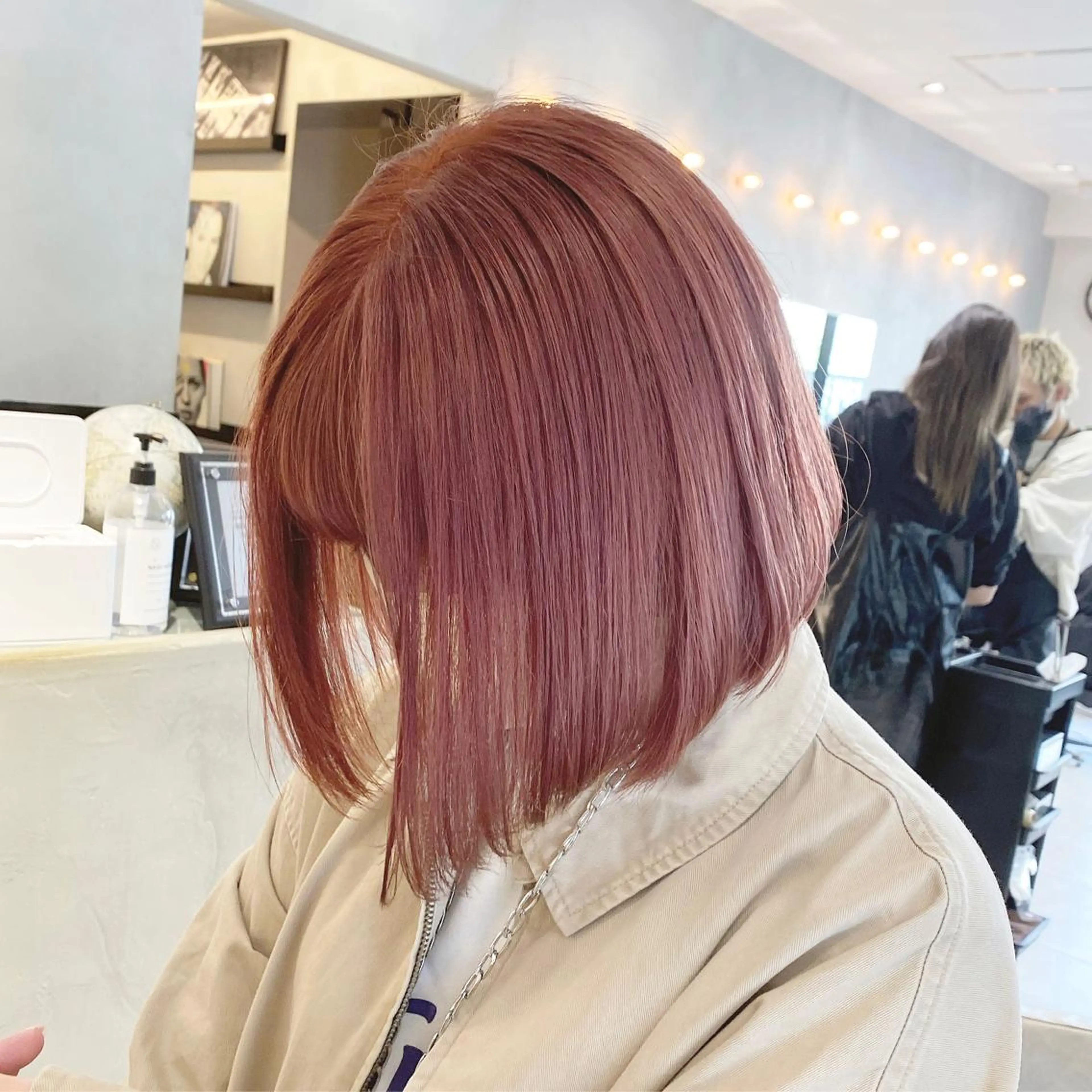 ミディアム カラー ハイトーンカラー ボブ ayumi / ダブルカラーのヘアスタイル