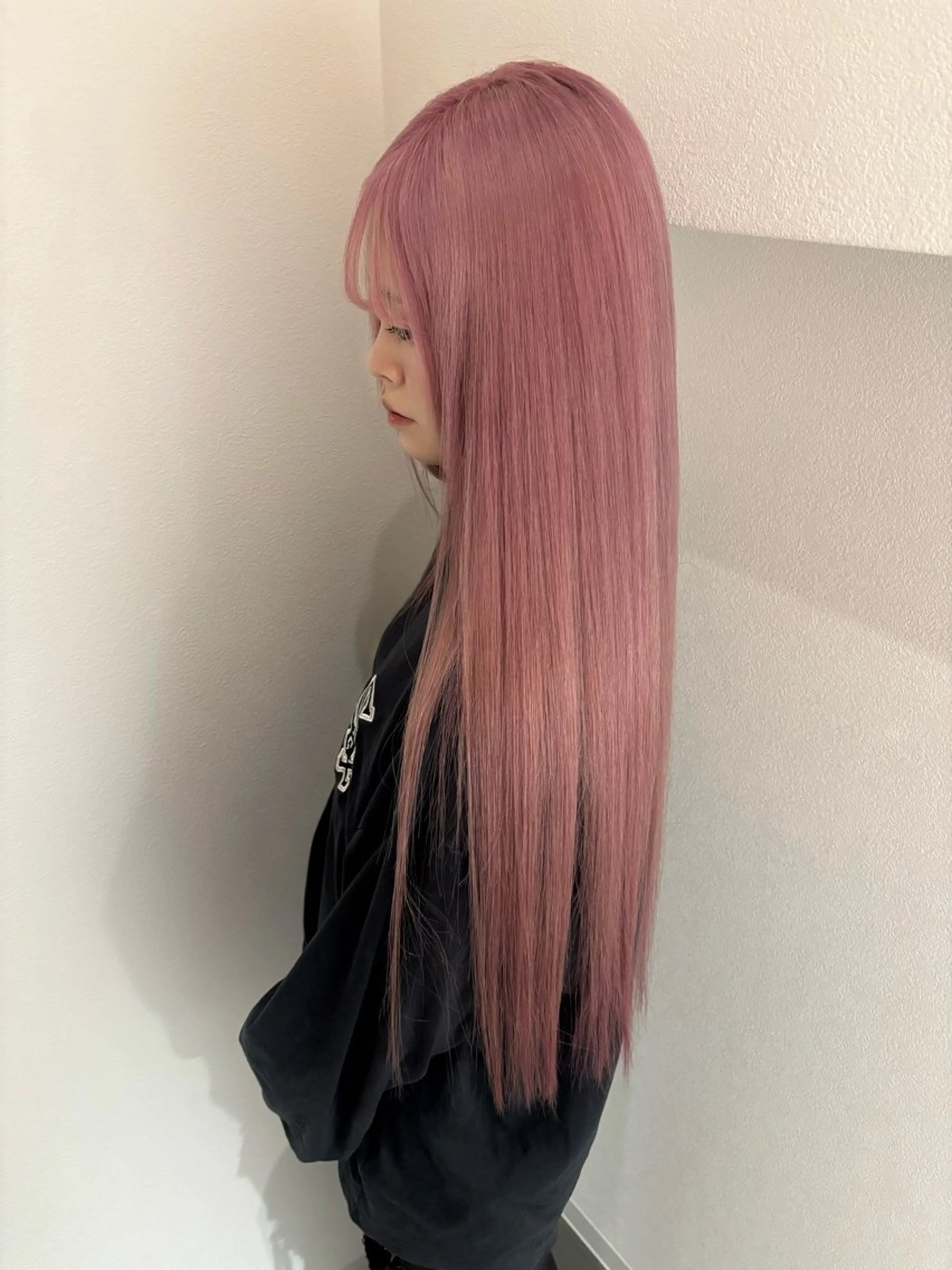 ロング ヘアカラー トリートメント MONIQA sakae所属・hina/ハイトーン /ピンクカラー🎀のヘアスタイル