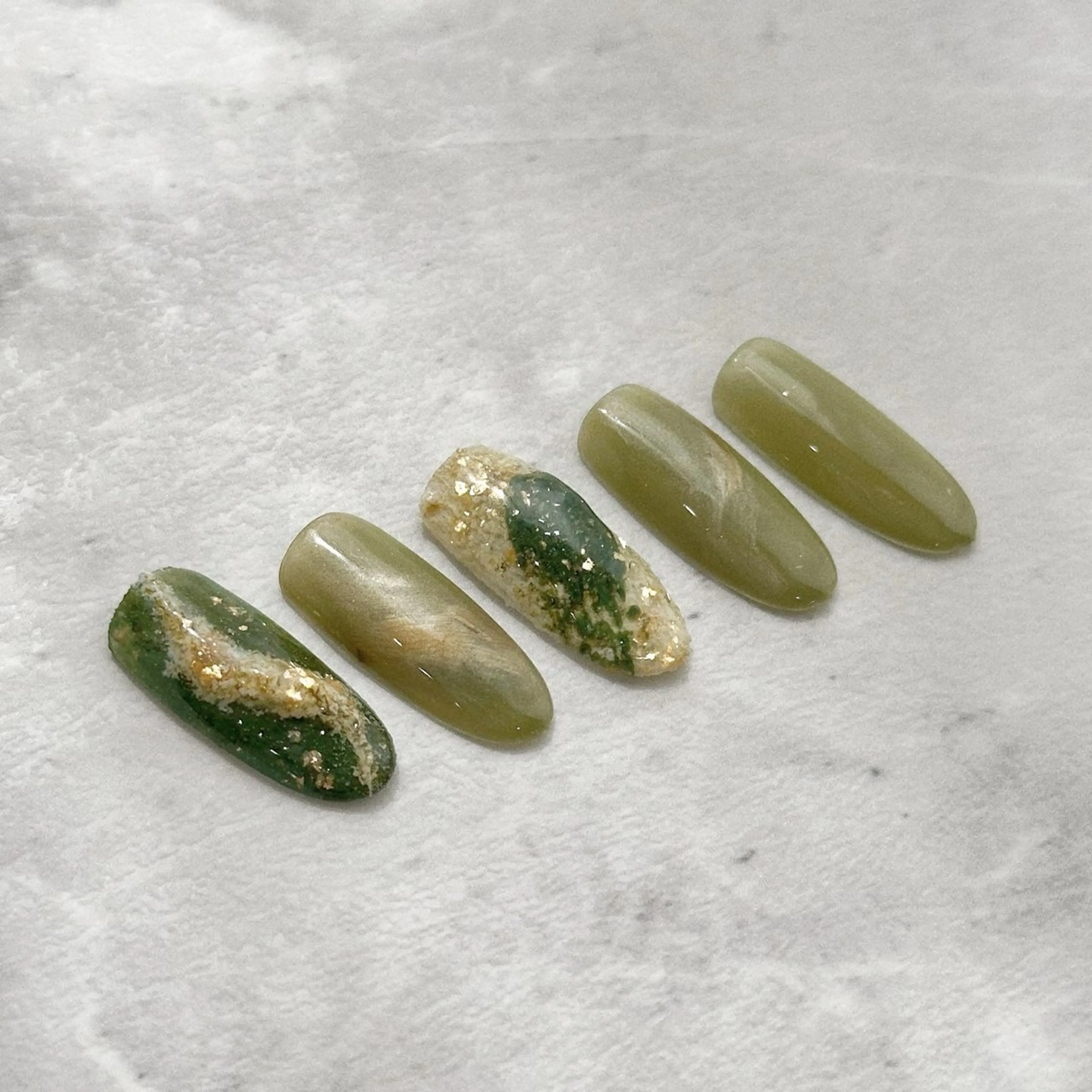 ネイル Y&M NAIL所属・樺井 アオイのネイルデザイン