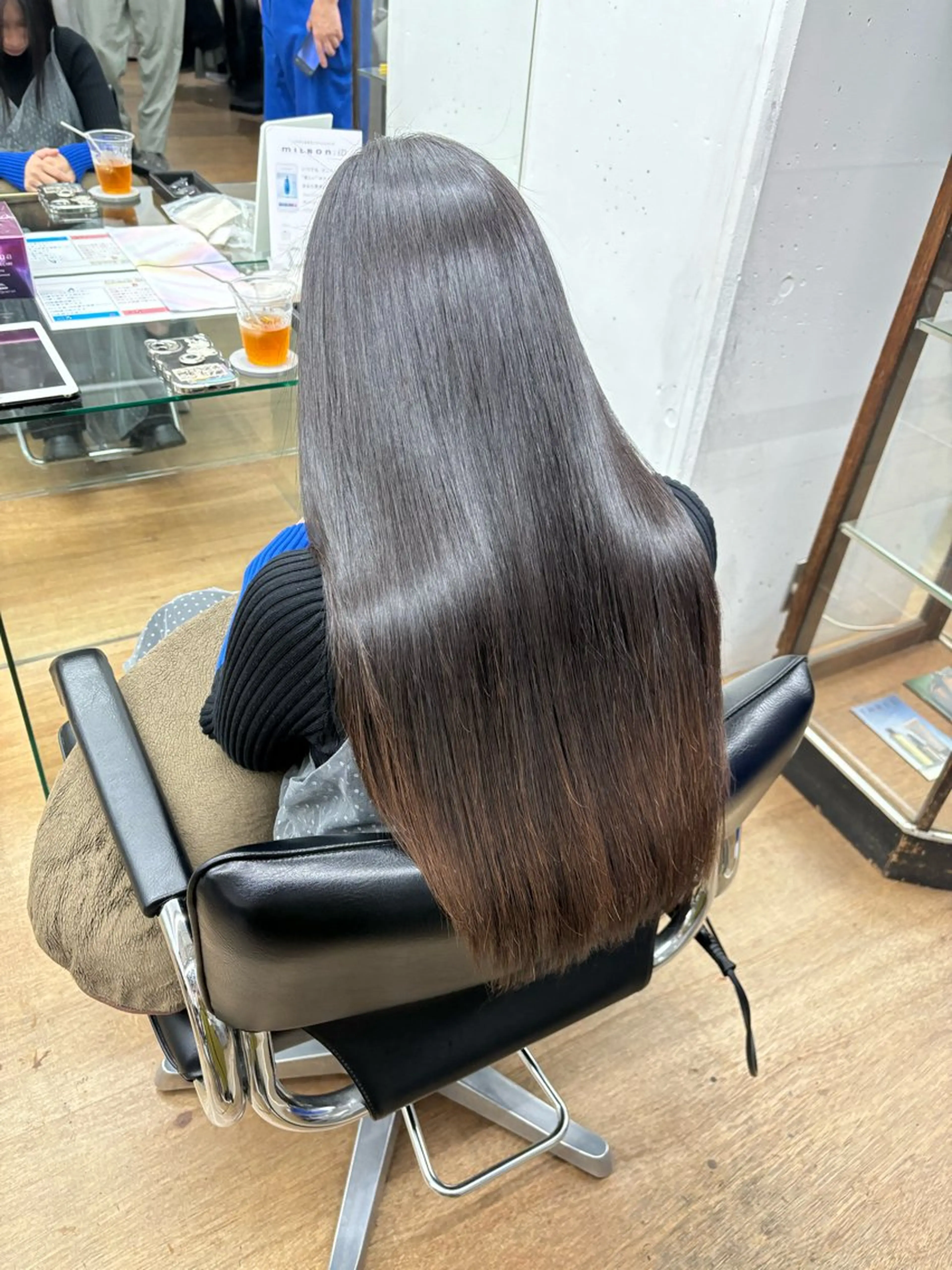 ロング パーマ くせ毛 縮毛矯正 shui/艶カラー ／柔らかストレートのヘアスタイル