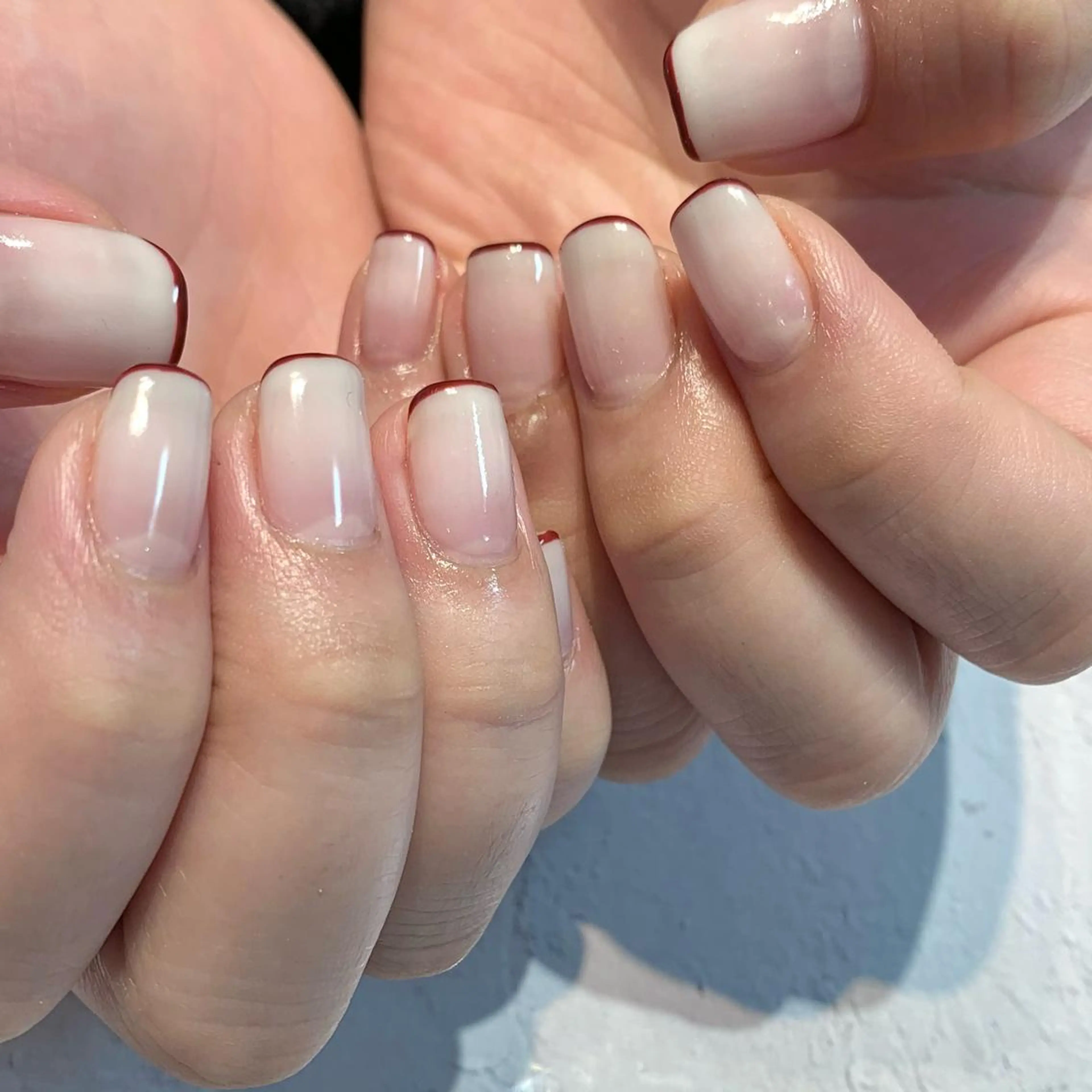 ネイル 持ち込み 赤色 ハンドネイル 鈴木 まゆのネイルデザイン