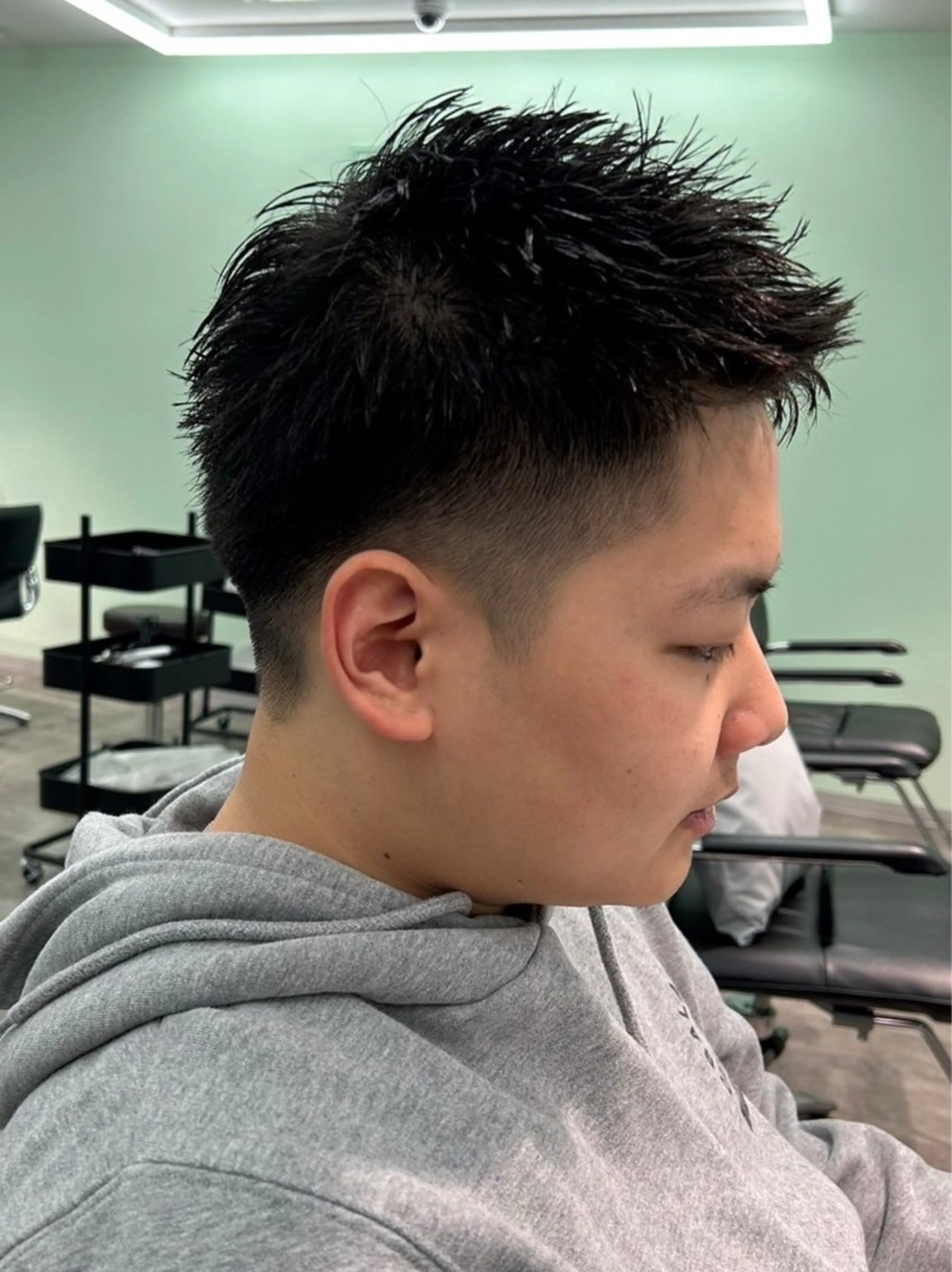 メンズ アップバング メンズショート 刈り上げ カット 保立/メンズサロン 千葉駅フェザーパーマのヘアスタイル