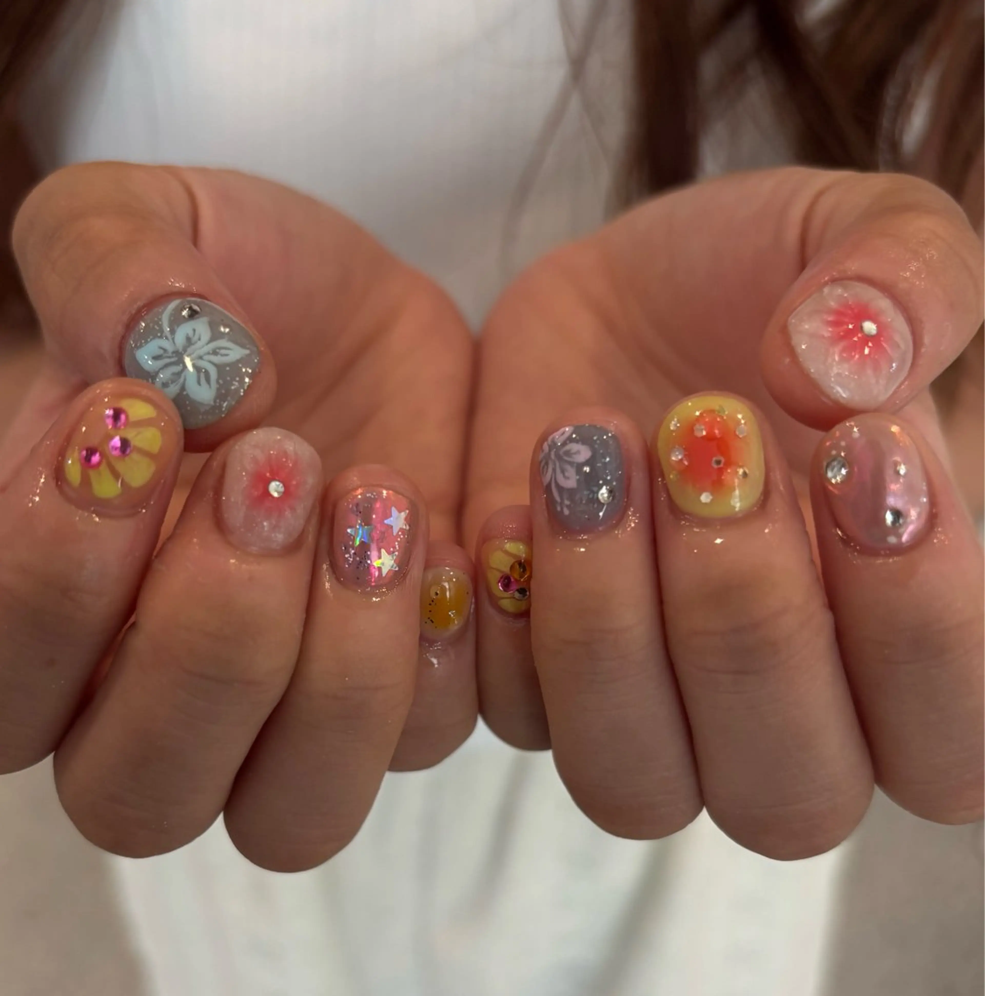 ネイル ニュアンスネイル ぷっくりネイル 夏ネイル ハンドネイル 個性派ニュアンス ネイル Nao.のネイルデザイン