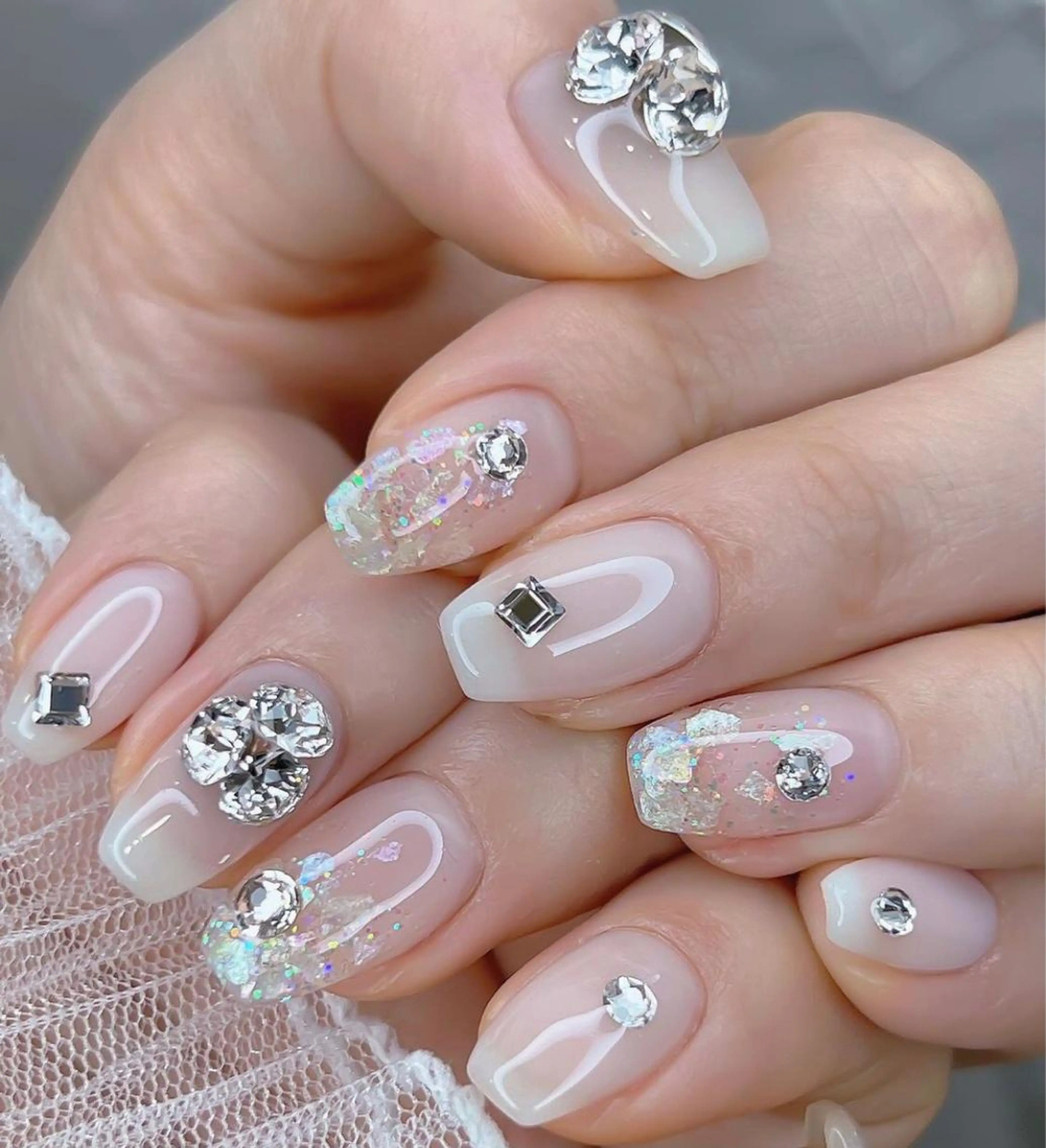 ネイル 大塚眉毛|ハンドケア |肌管理の眉毛・アイブロウイメージ