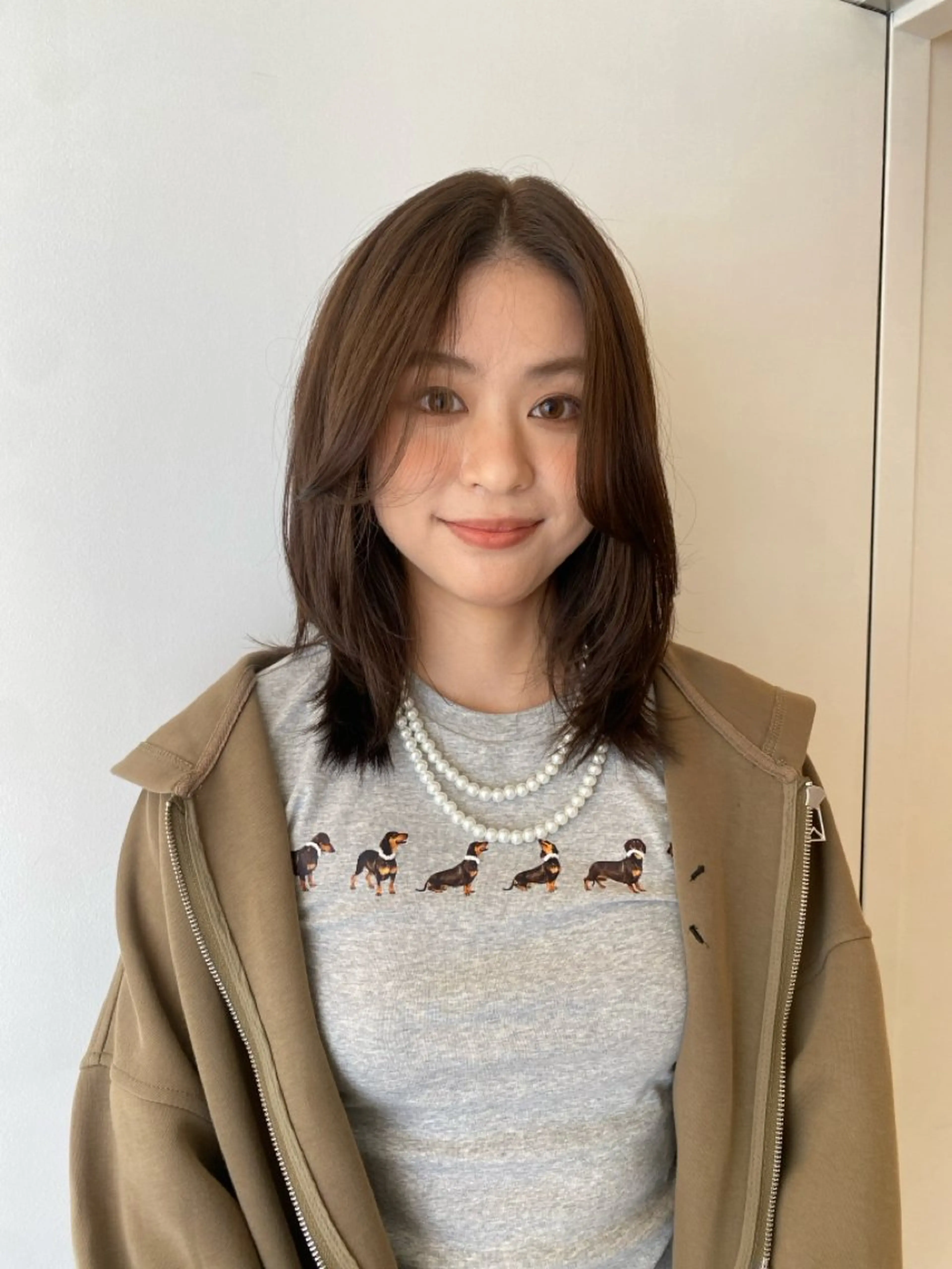 ミディアム ヘアカラー 🫧Yuna＊ 透明感カラー🪽のヘアスタイル