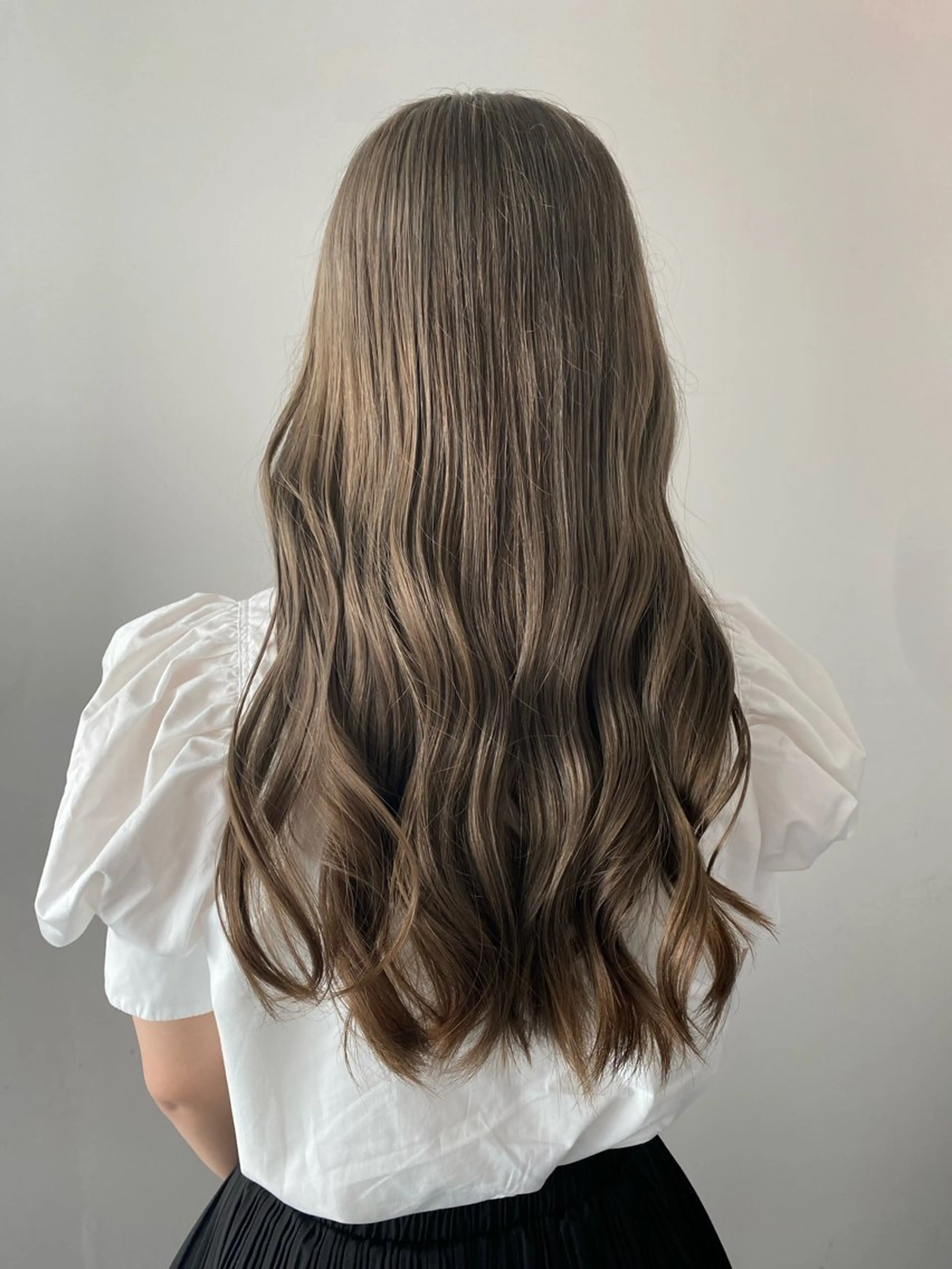 ケア込ブリーチwカラー＋トリートメント  （グラデーション、ハイライト、ローライト不可）の写真