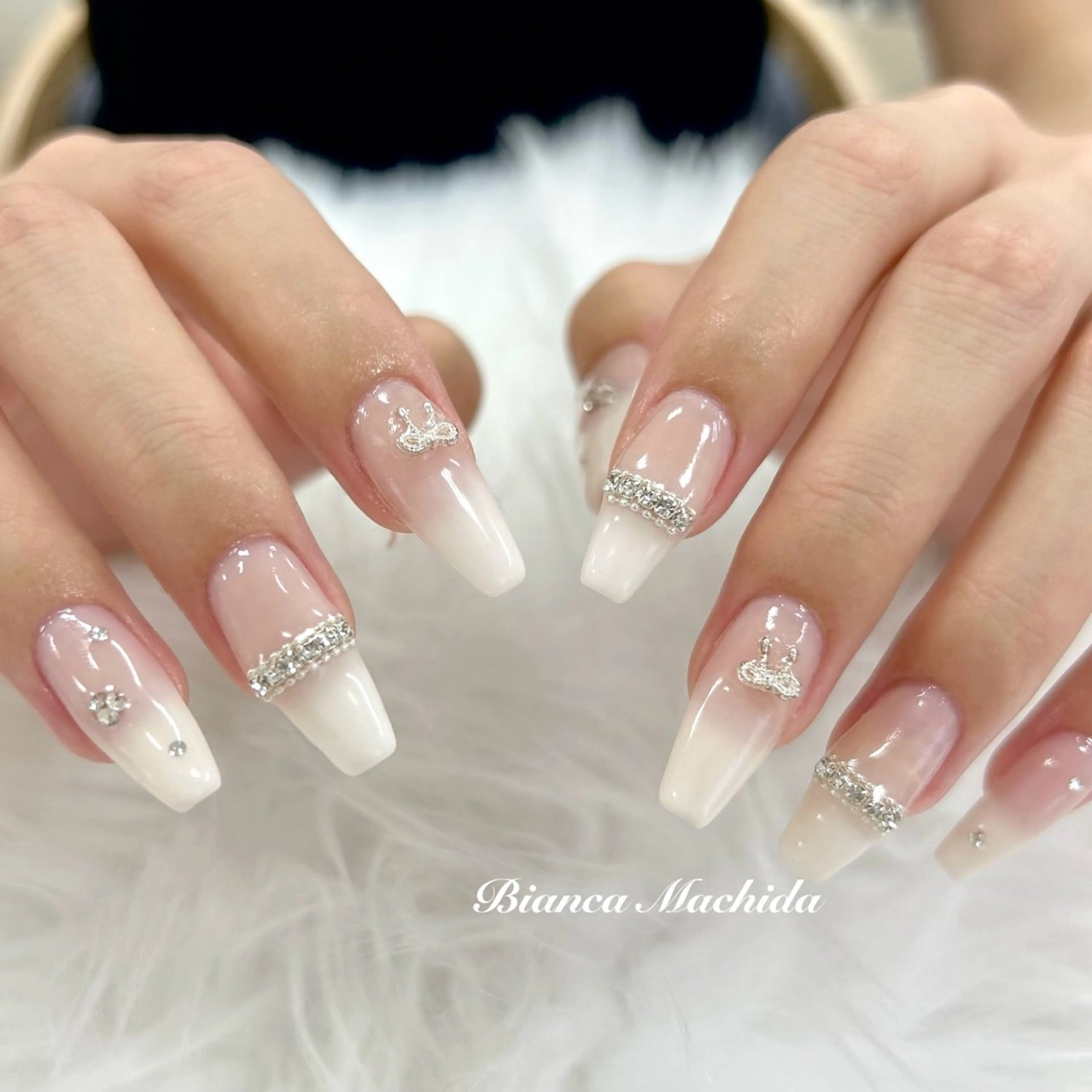 ネイル ハンドネイル ハンドケア Bianca 🪽 Nakajimaのネイルデザイン