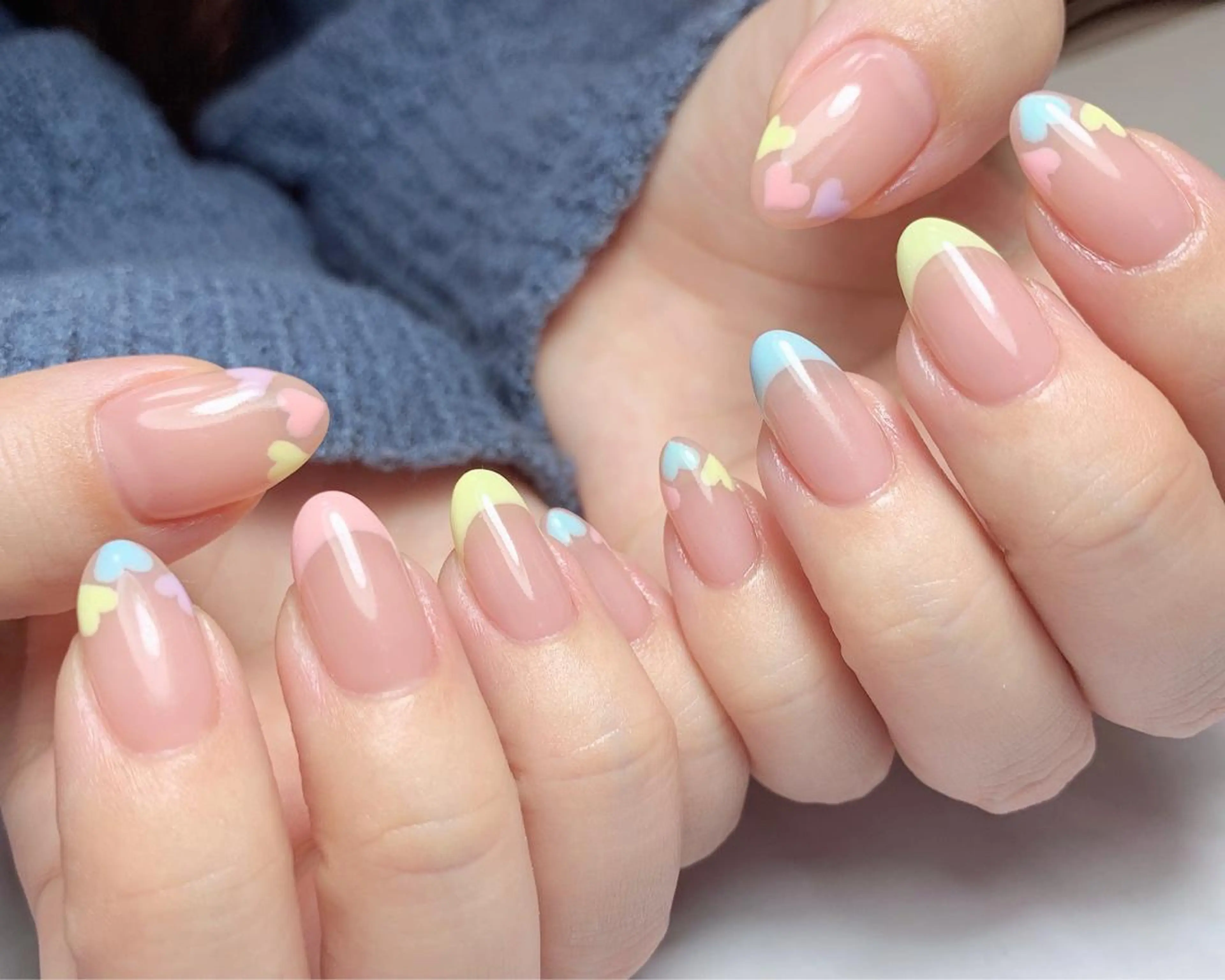 ネイル アートネイル フレンチネイル ハンドネイル -nailroom- familiaのネイルデザイン