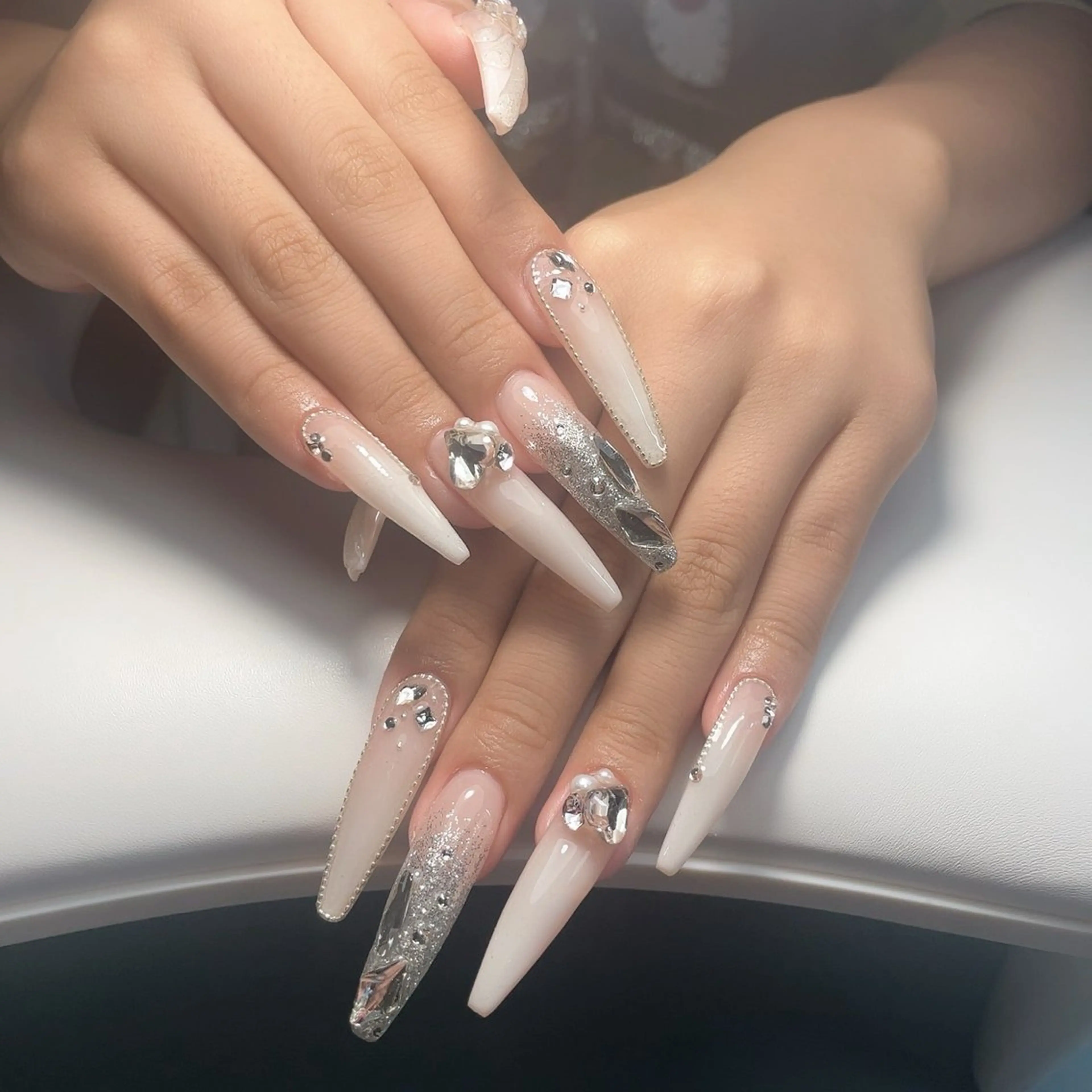 ◆他店オフ込◆チップ長さ出し込◆ハンドジェルネイルアート&パーツつけ放題💅の写真