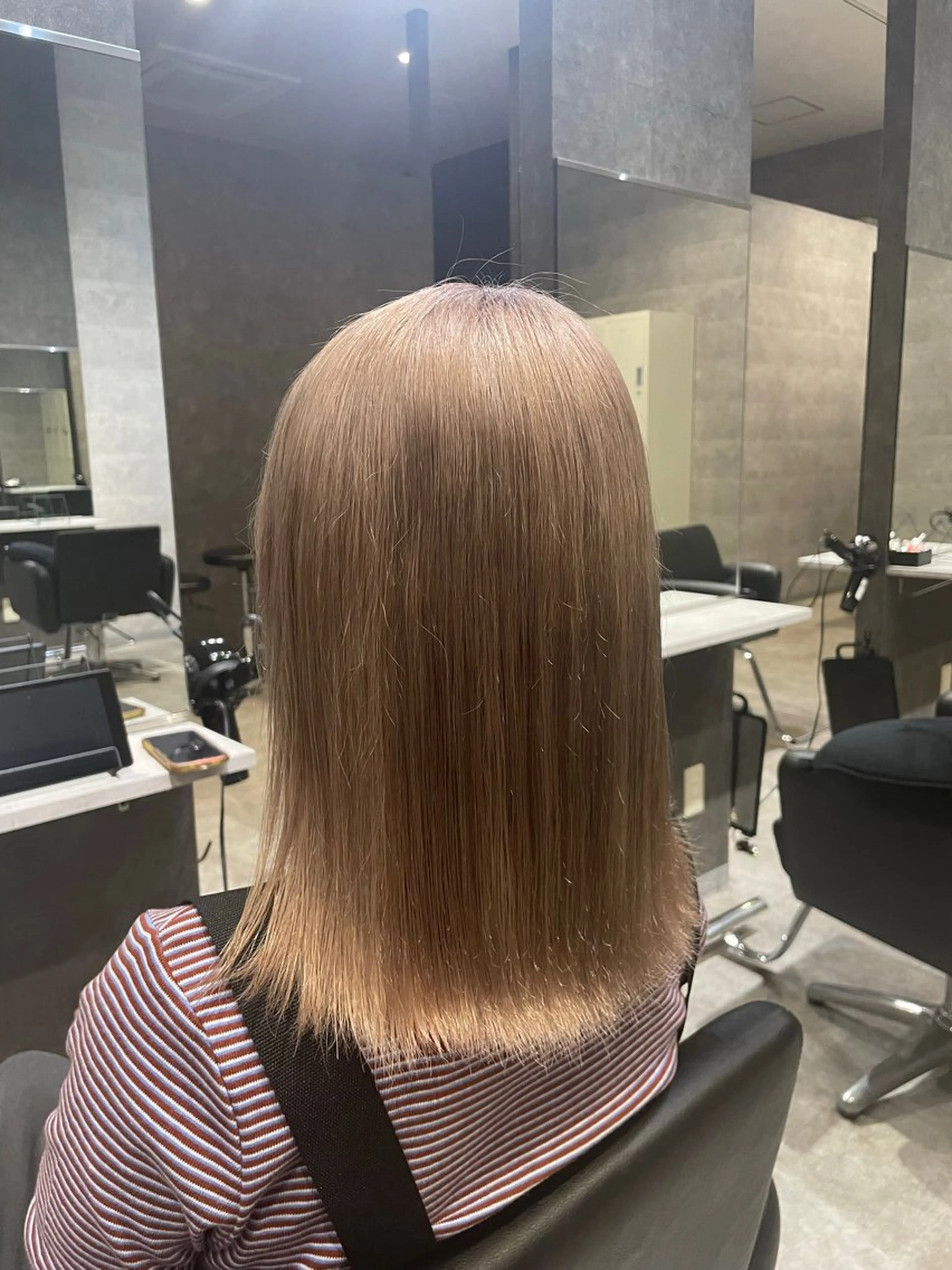 ミディアム カラー カット ヘアカラー トリートメント saho .のヘアスタイル