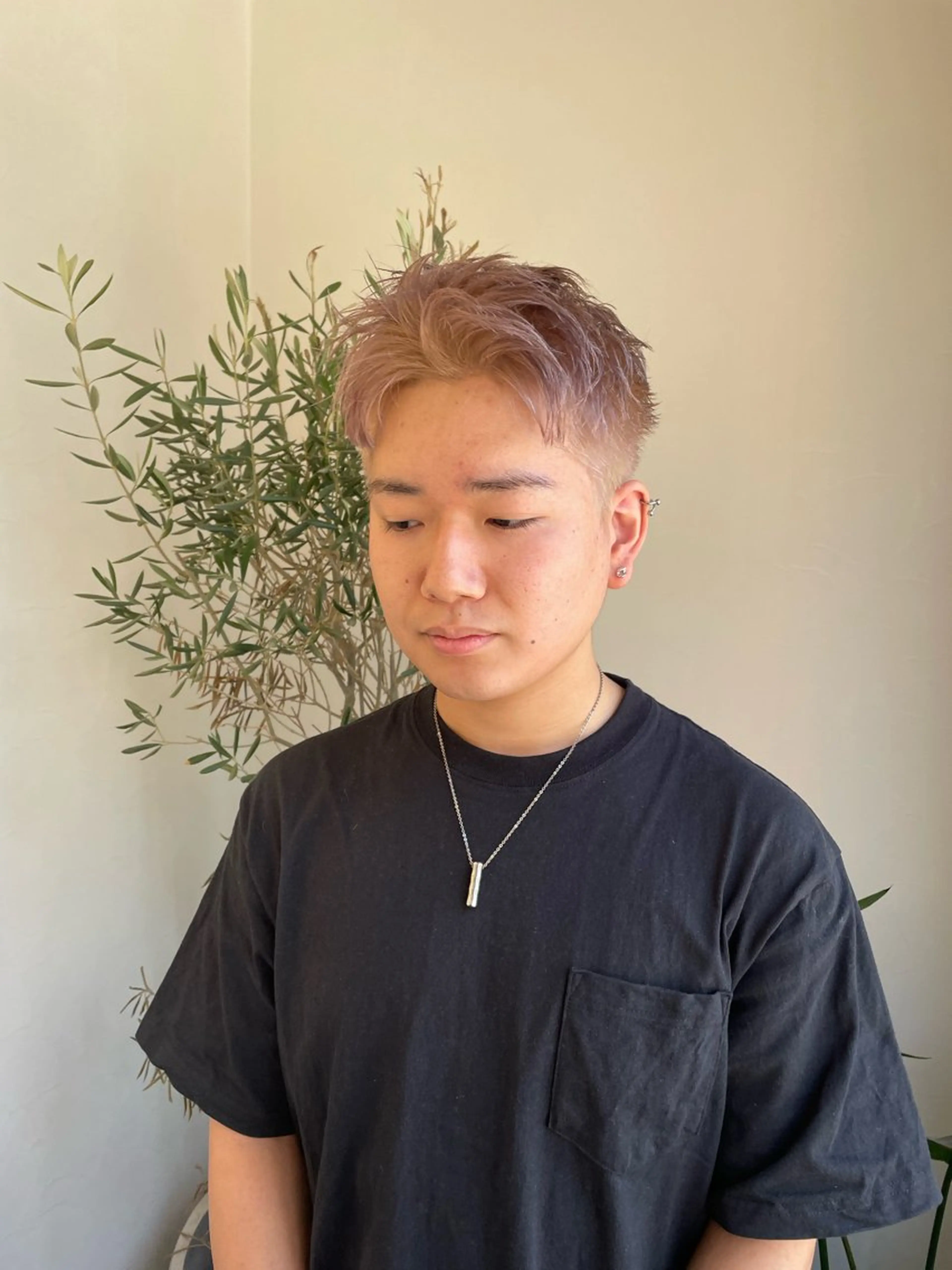 カラー メンズ ヘアカラー 🪐Men's🪐 ニュアンス/リョウガのヘアスタイル