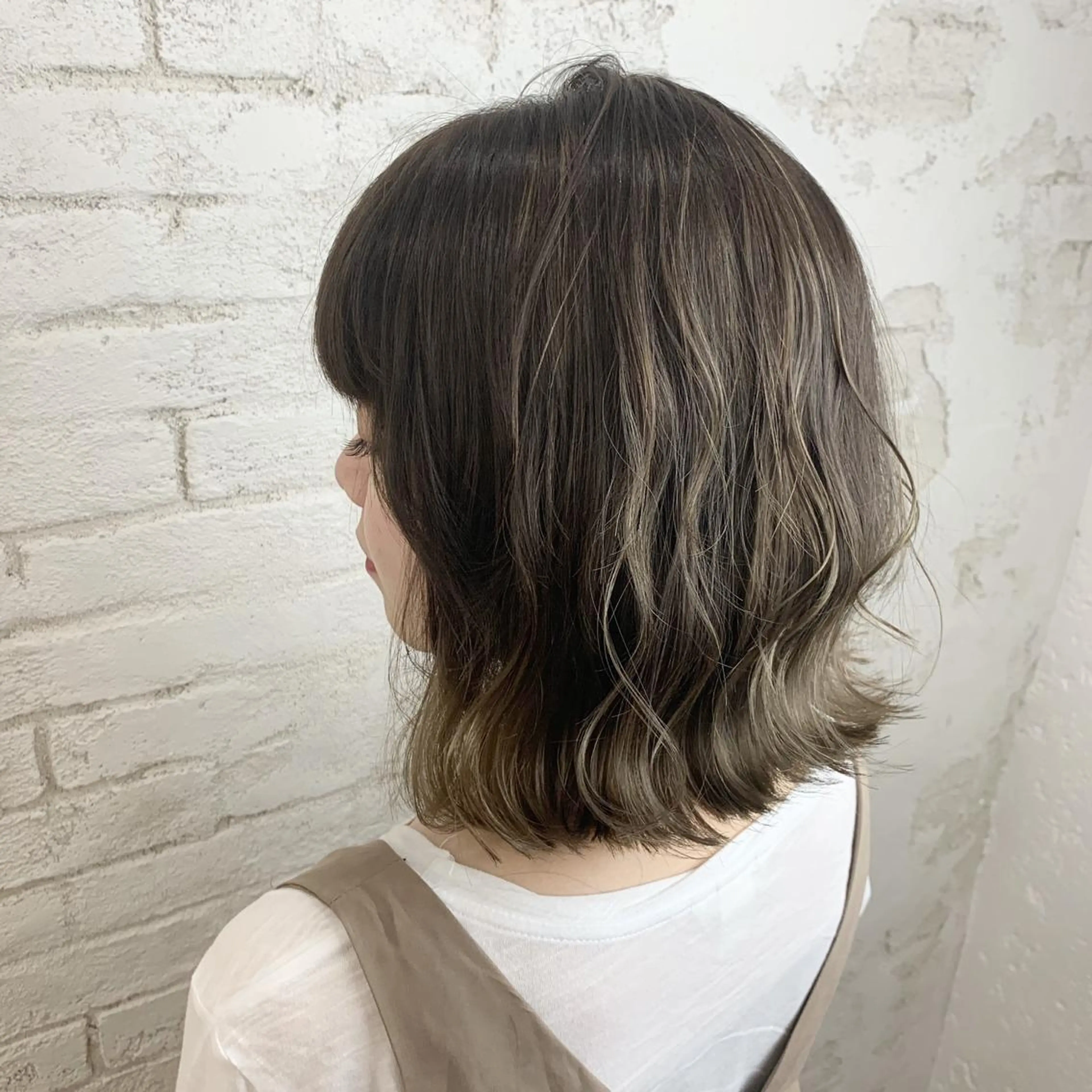 ミディアム カラー 🎀モテ髪ミルクティ ー🎀yasunaのヘアスタイル