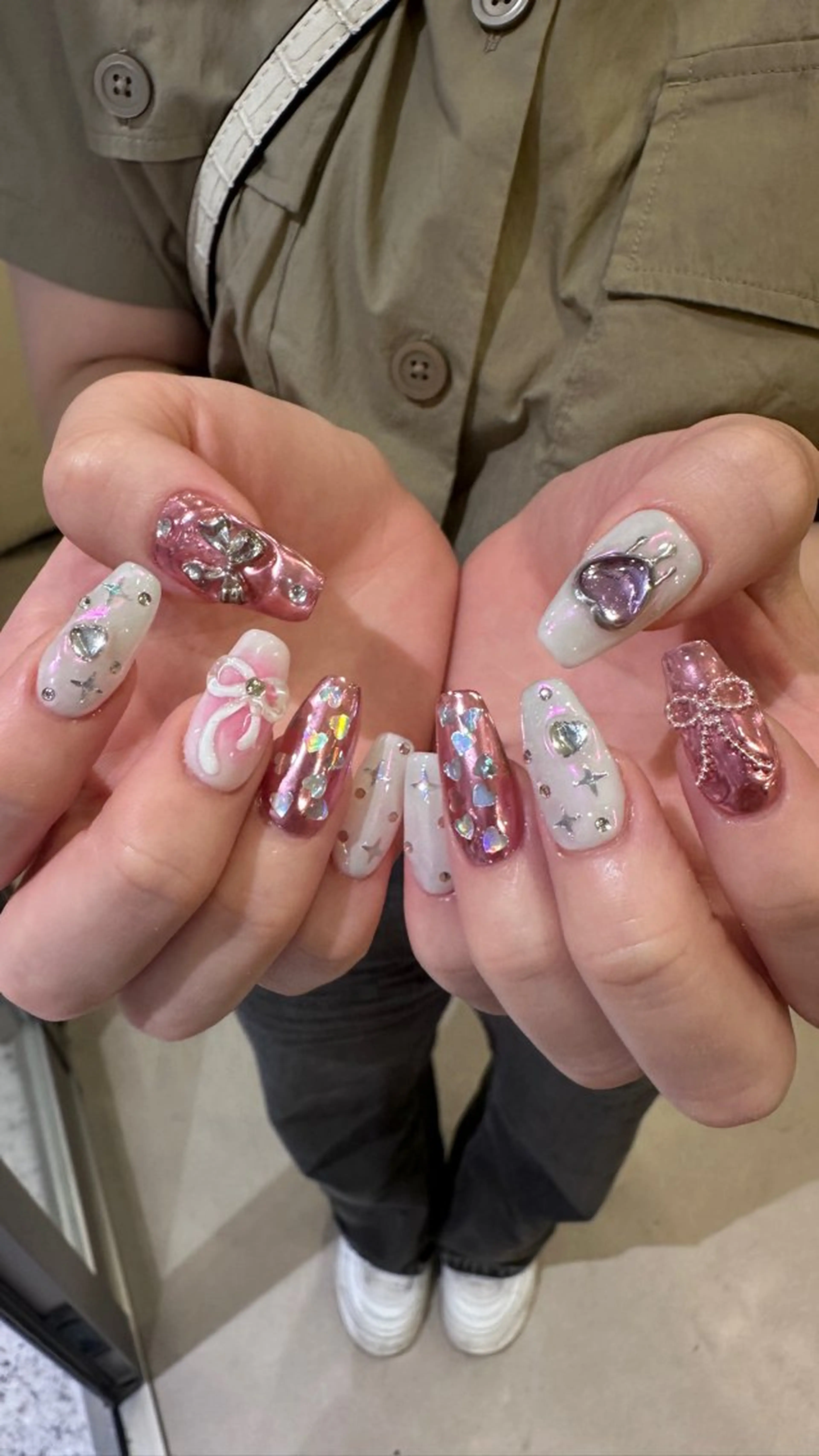 ネイル ハンドネイル 👽個性派ネイル🎀 komachiのネイルデザイン