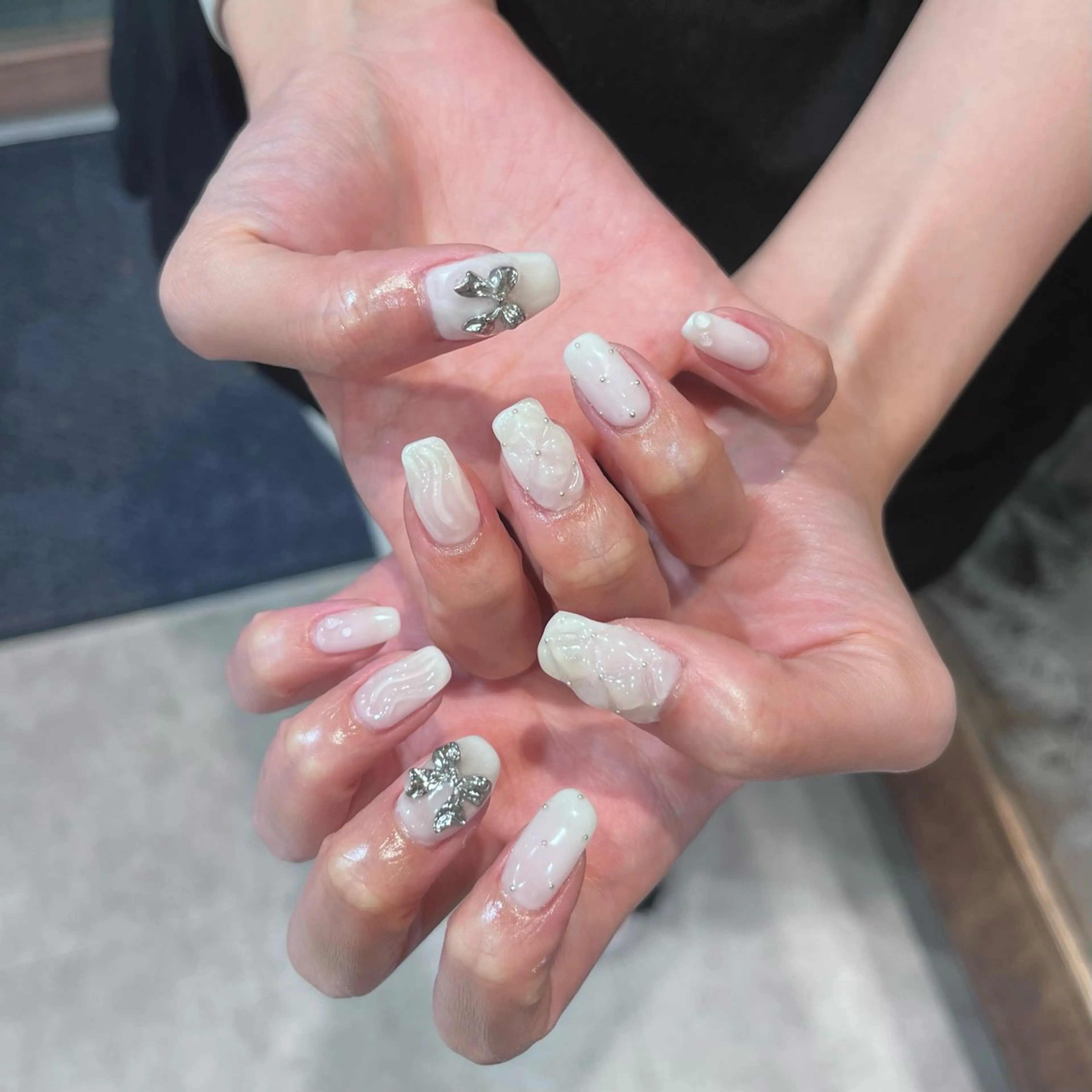 ネイル ハンドネイル 🩶レイナ🩶 color/nailのヘアスタイル