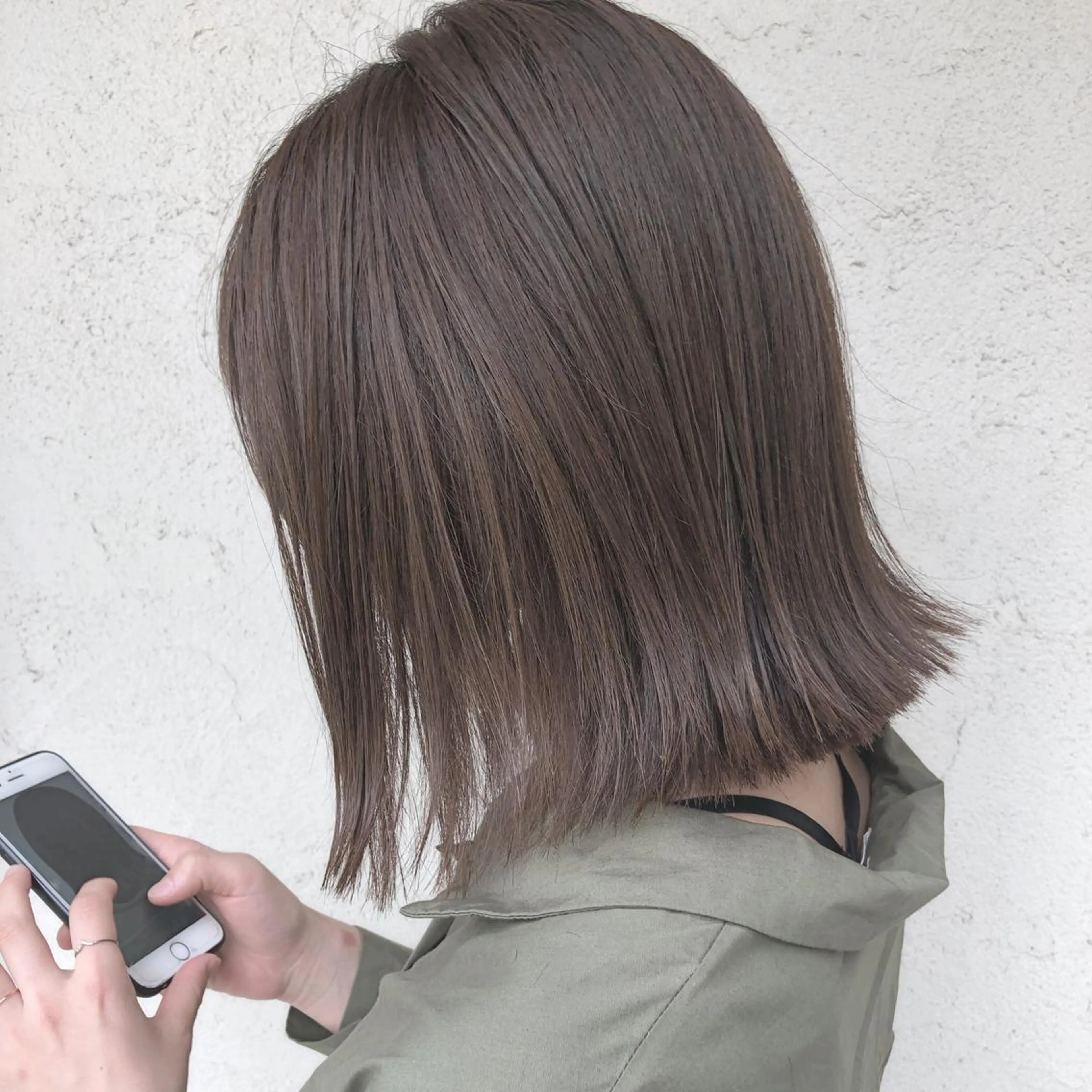 ミディアム カラー アディクシーカラー 透明感カラー 艶髪育成サロン 京橋　shinのヘアスタイル