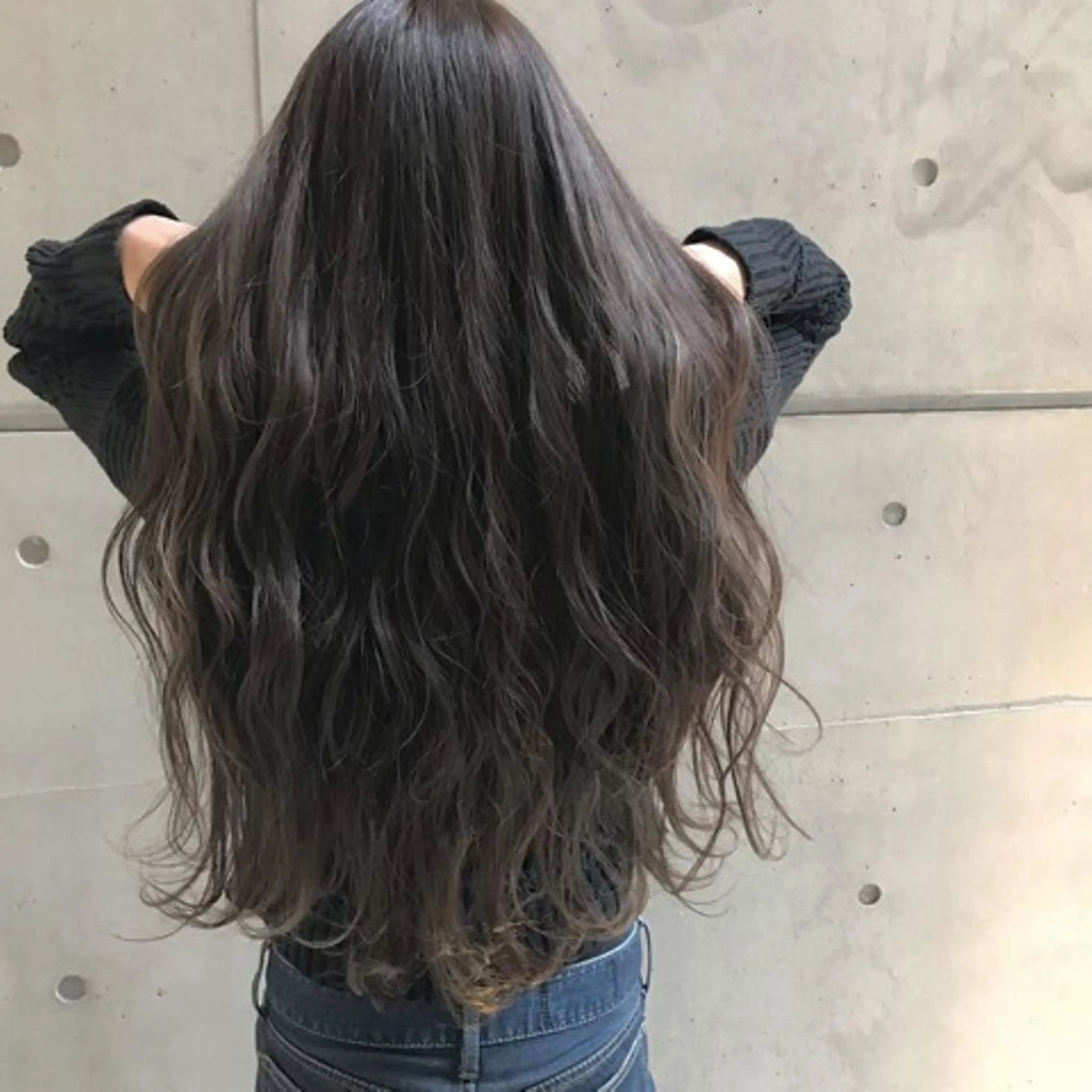 ロング Jewel Box所属・髪質改善ストレート 特化⭐️杉本奈稀沙のヘアスタイル