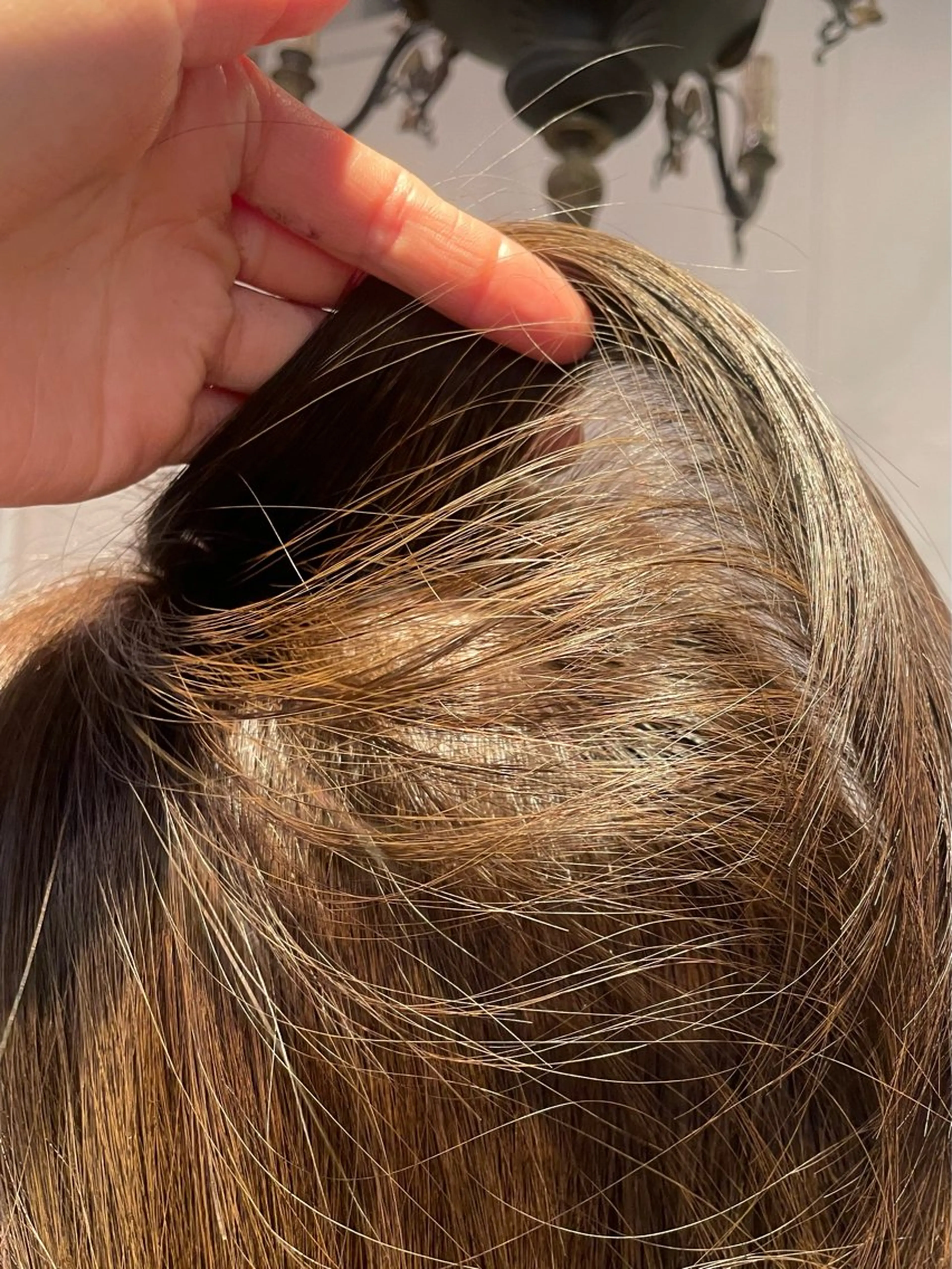 ミディアム カラー RIN／韓国ヘア レイヤーカットのヘアスタイル