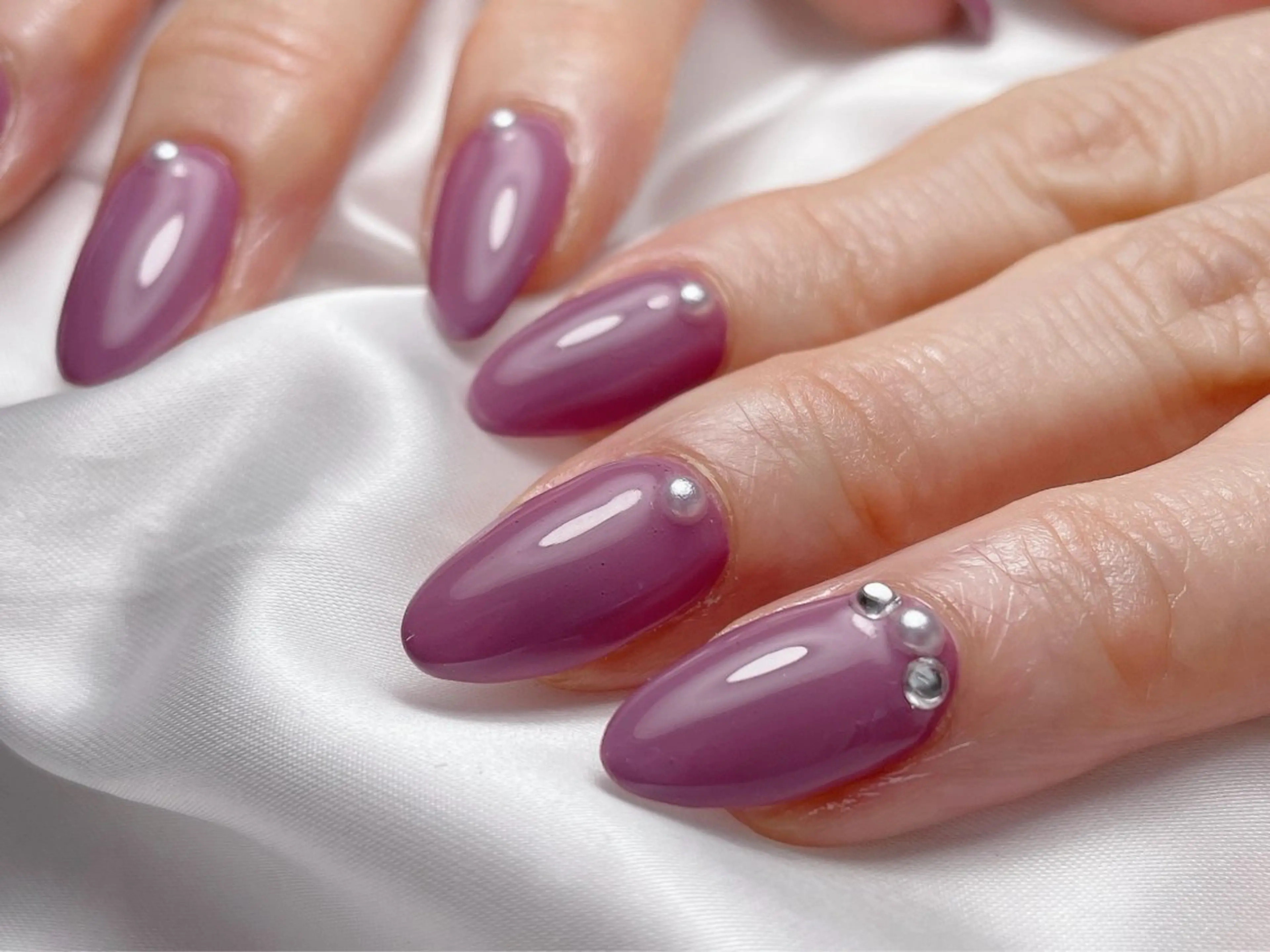 ネイル ストーンネイル ハンドネイル M nail所属・M nailのネイルデザイン