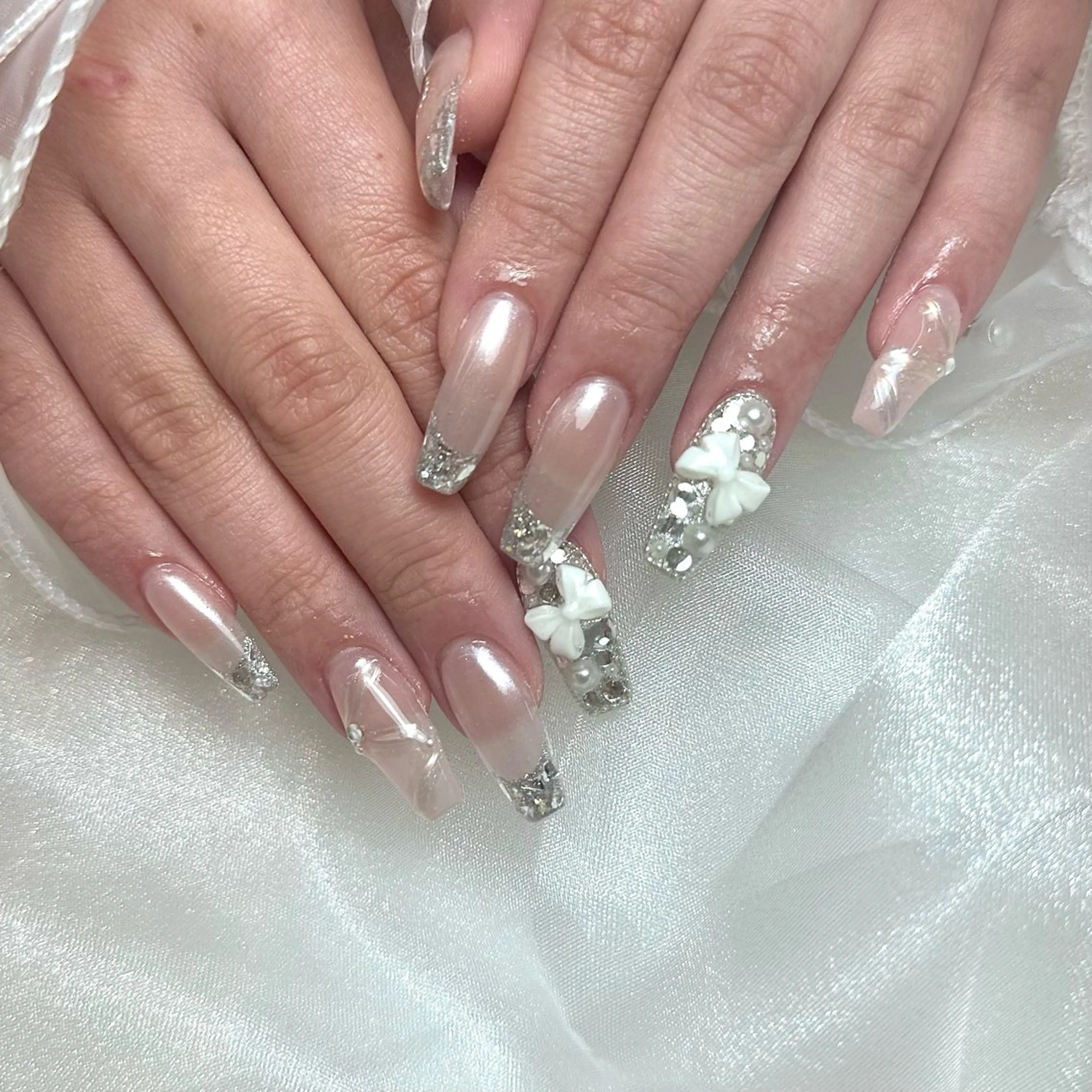 ネイル フレンチネイル ガラスフレンチ キラキラネイル ミラーネイル ume hairsalon所属・nono/ 熊取ﾈｲﾙｻﾛﾝのネイルデザイン