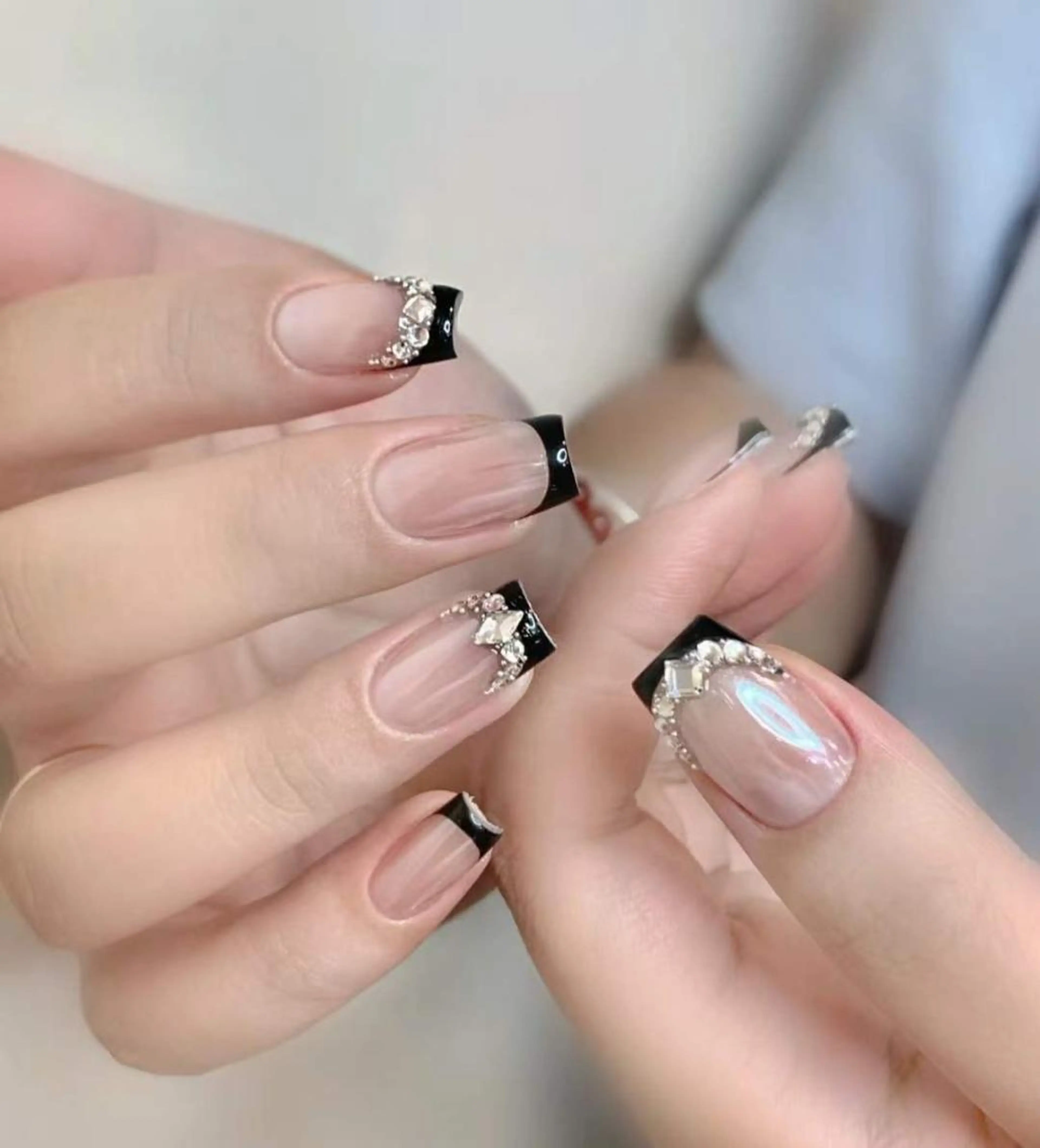 ネイル VIVIAN リサのネイルデザイン