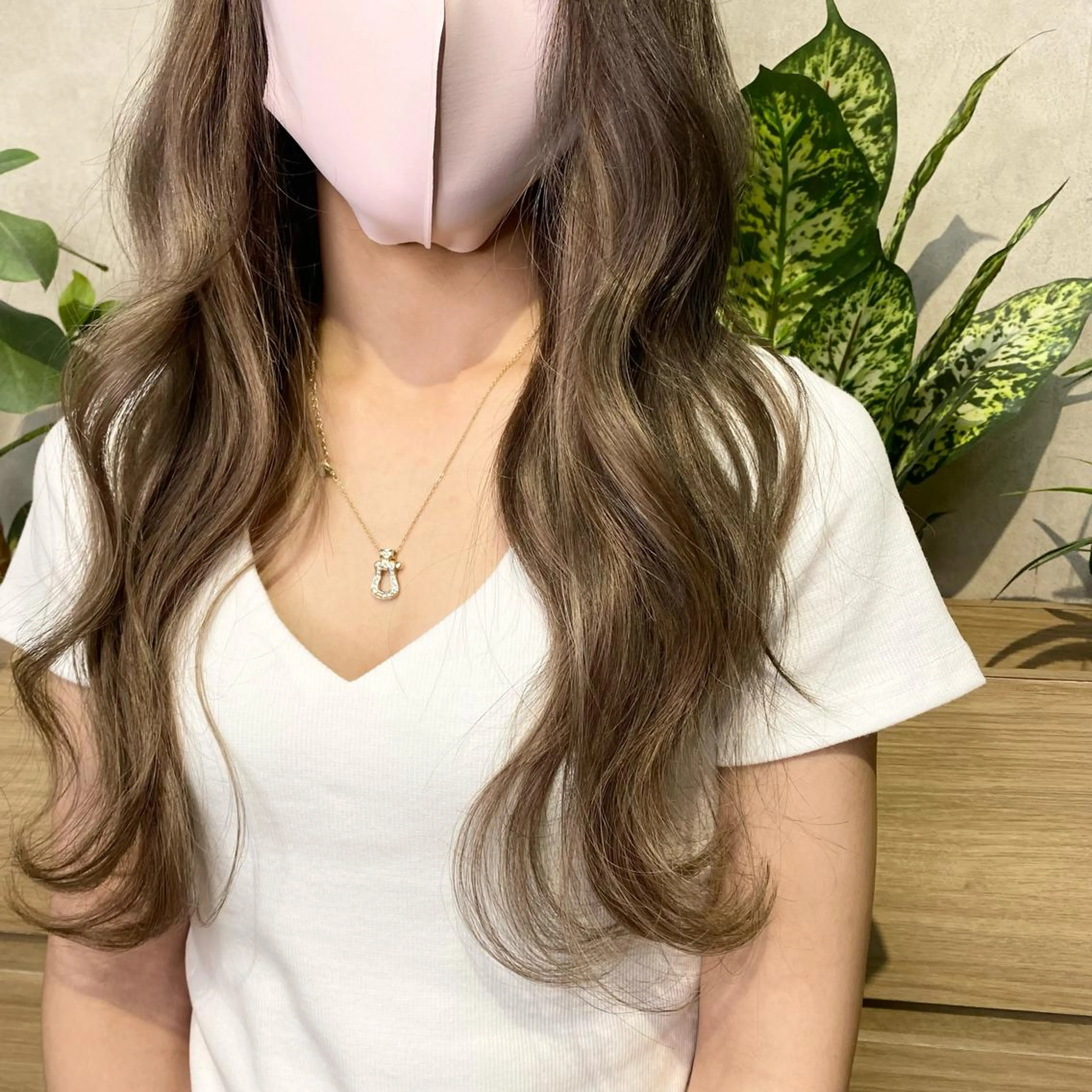 セミロング プルエクステ アッシュ エクステ Fi-Ne 八戸のヘアスタイル