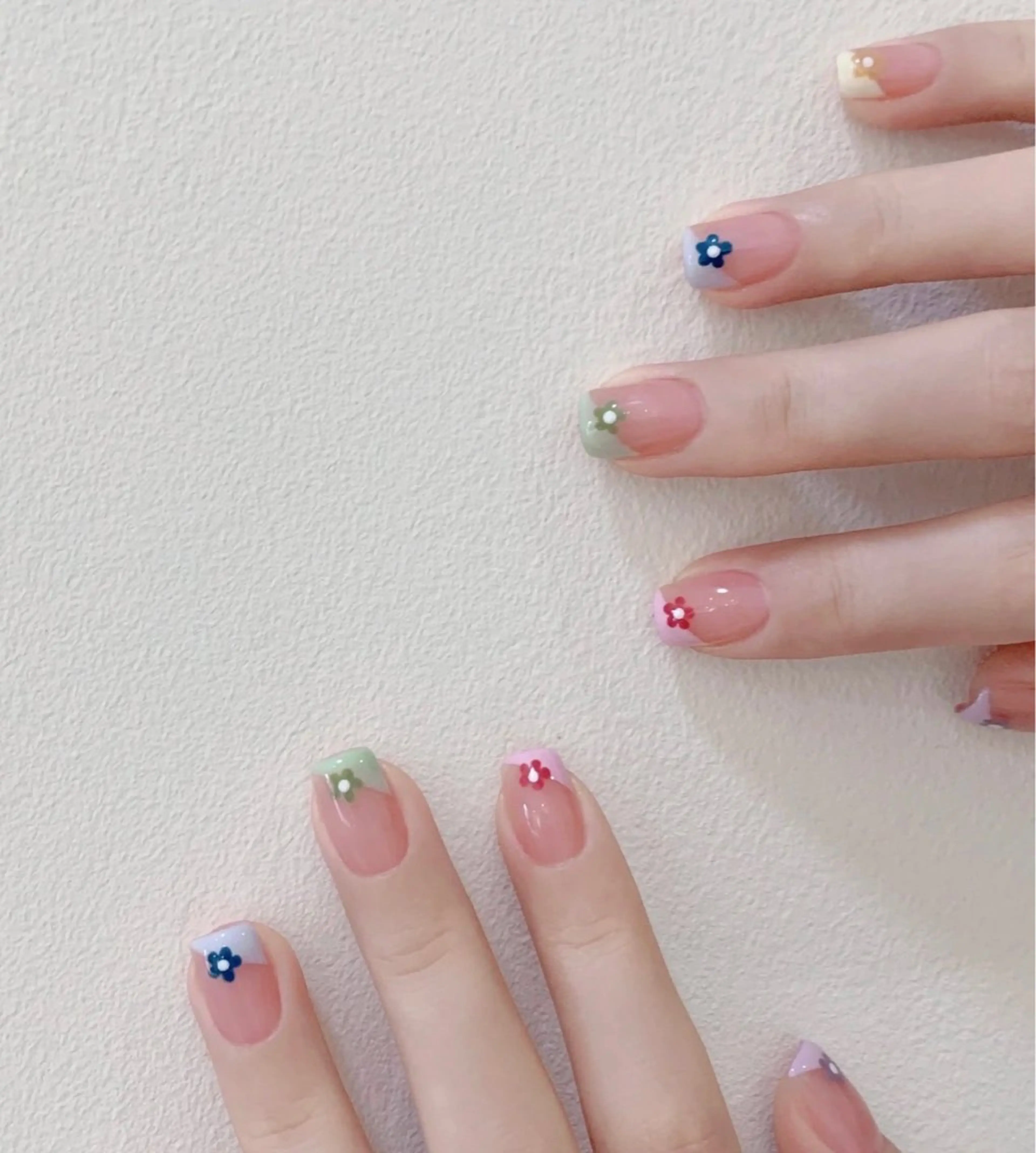 ネイル 💅E•U•B NAIL🌹所属・横浜市中区曙町 ネイルE·U·Bのネイルデザイン