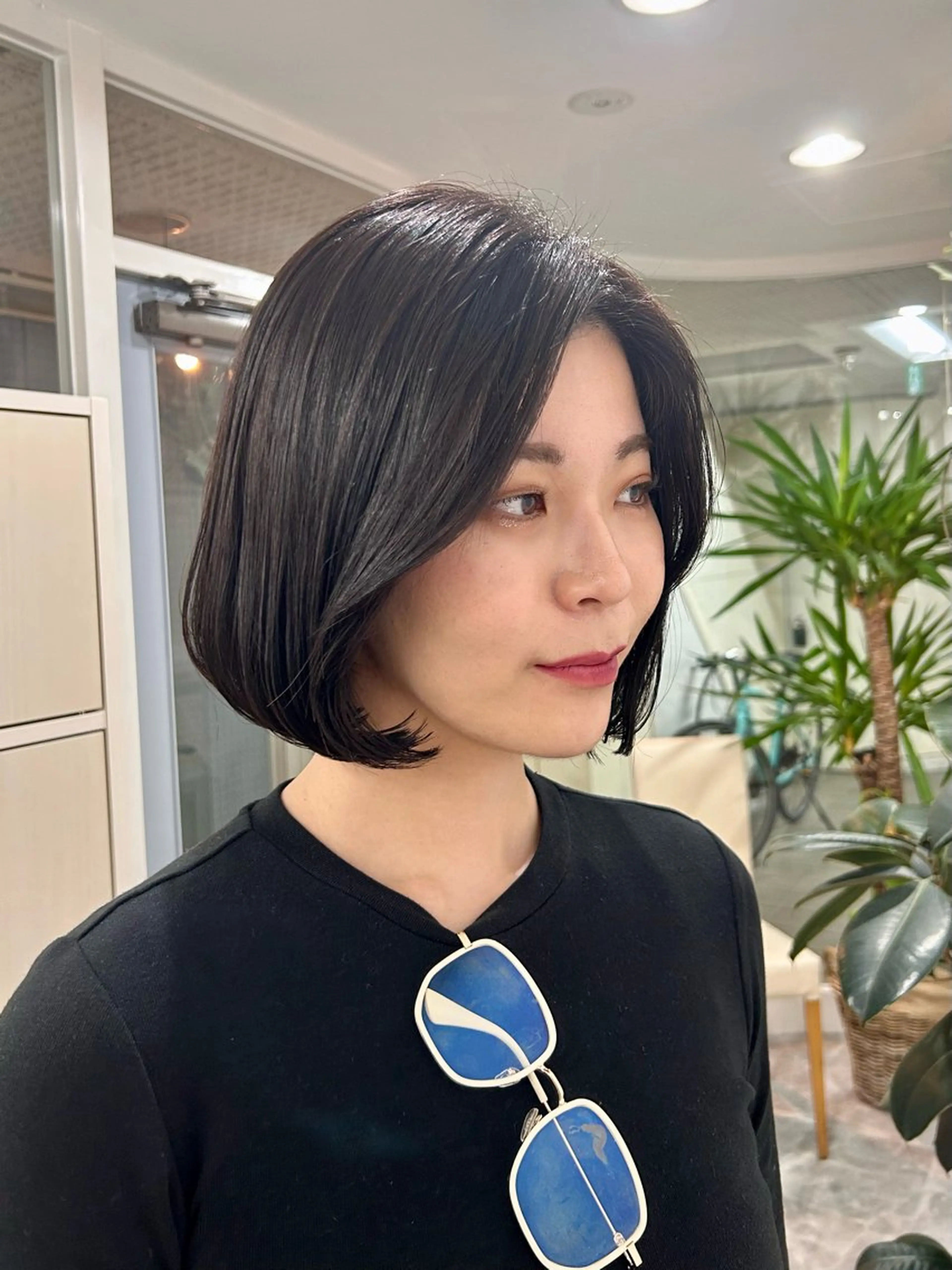 ショート カラー ダークグレー ダークグレージュ グレージュ ボブ 韓国風ヘア グレージュ 小林　遼のヘアスタイル