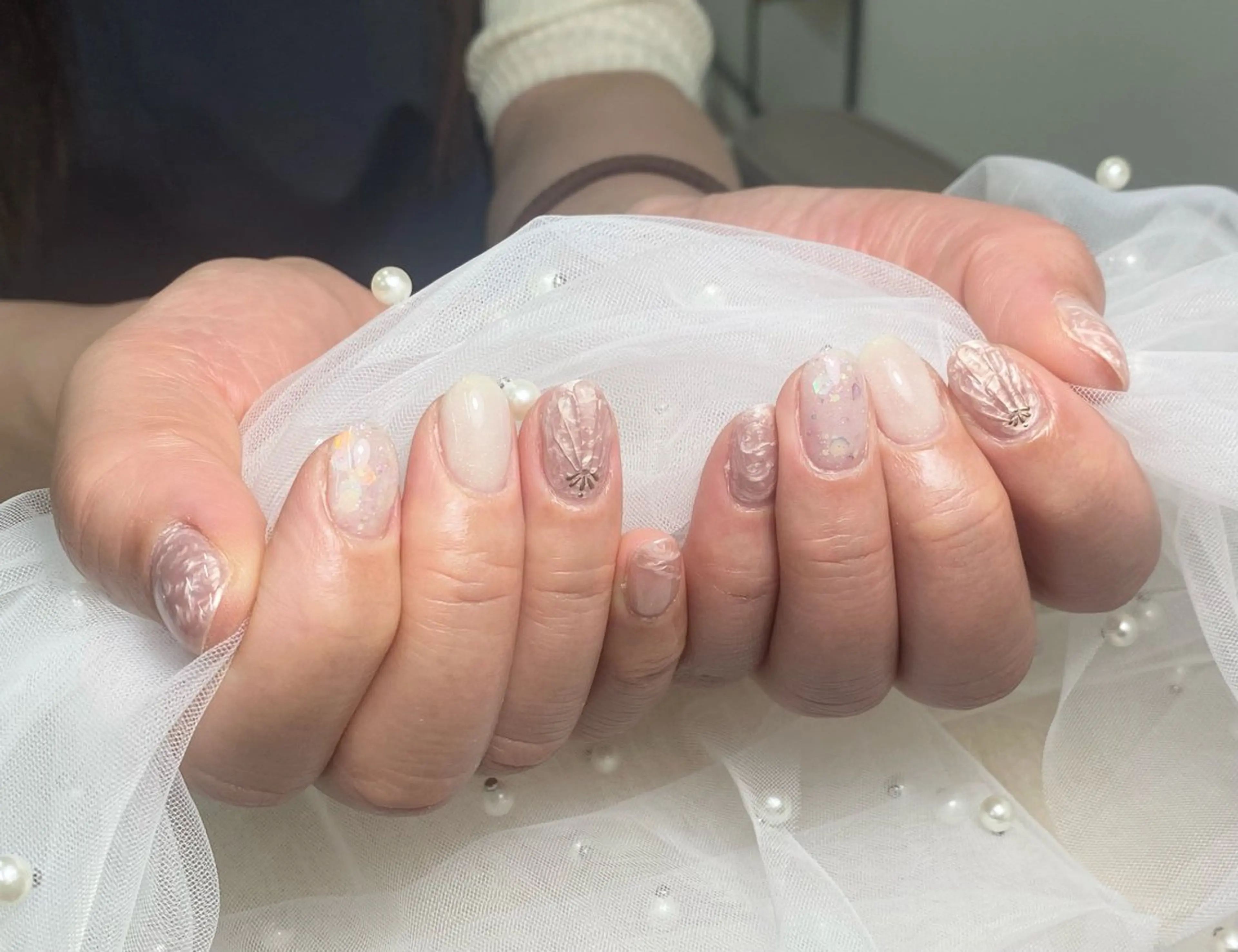 ネイル ハンドネイル ハンドケア ToliyDeliy Keilyのネイルデザイン