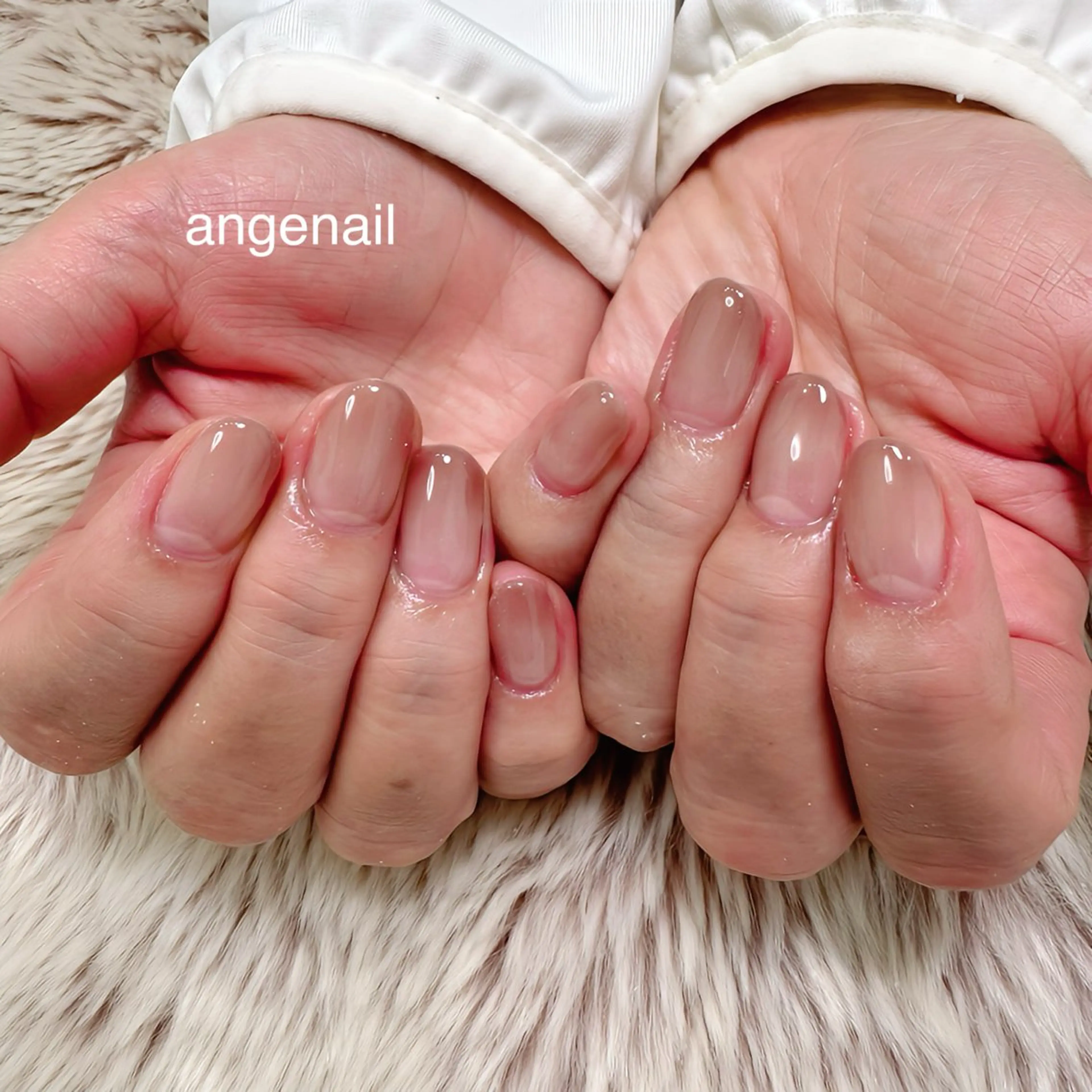 ネイル ハンドネイル オーナーネイリスト MAKIのネイルデザイン