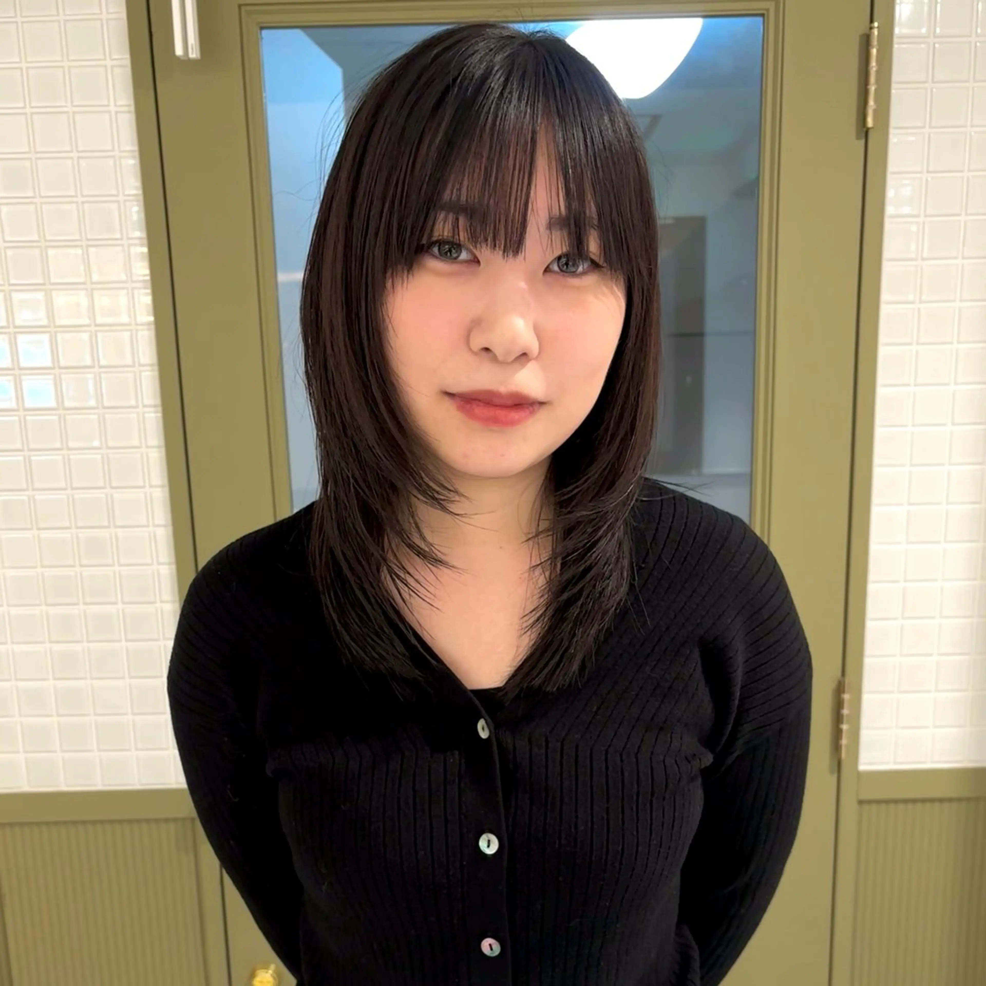 ミディアム レイヤーカット 🎯🦖ʜᴀɴᴀ /ᴇᴍᴍᴇ 🌷🥤のヘアスタイル