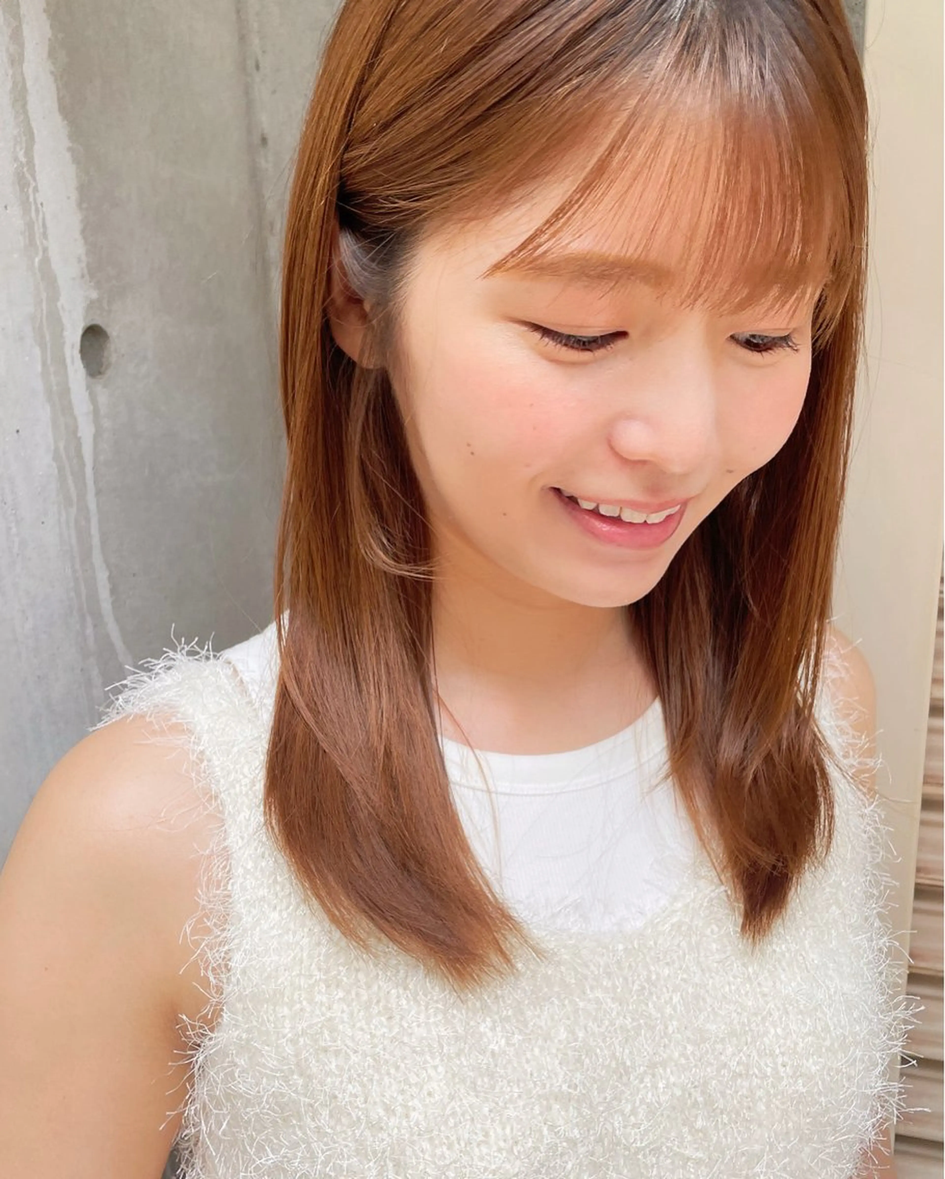 ミディアム カラー UNHAIRbyshiomi H所属・十川 明優花のヘアスタイル