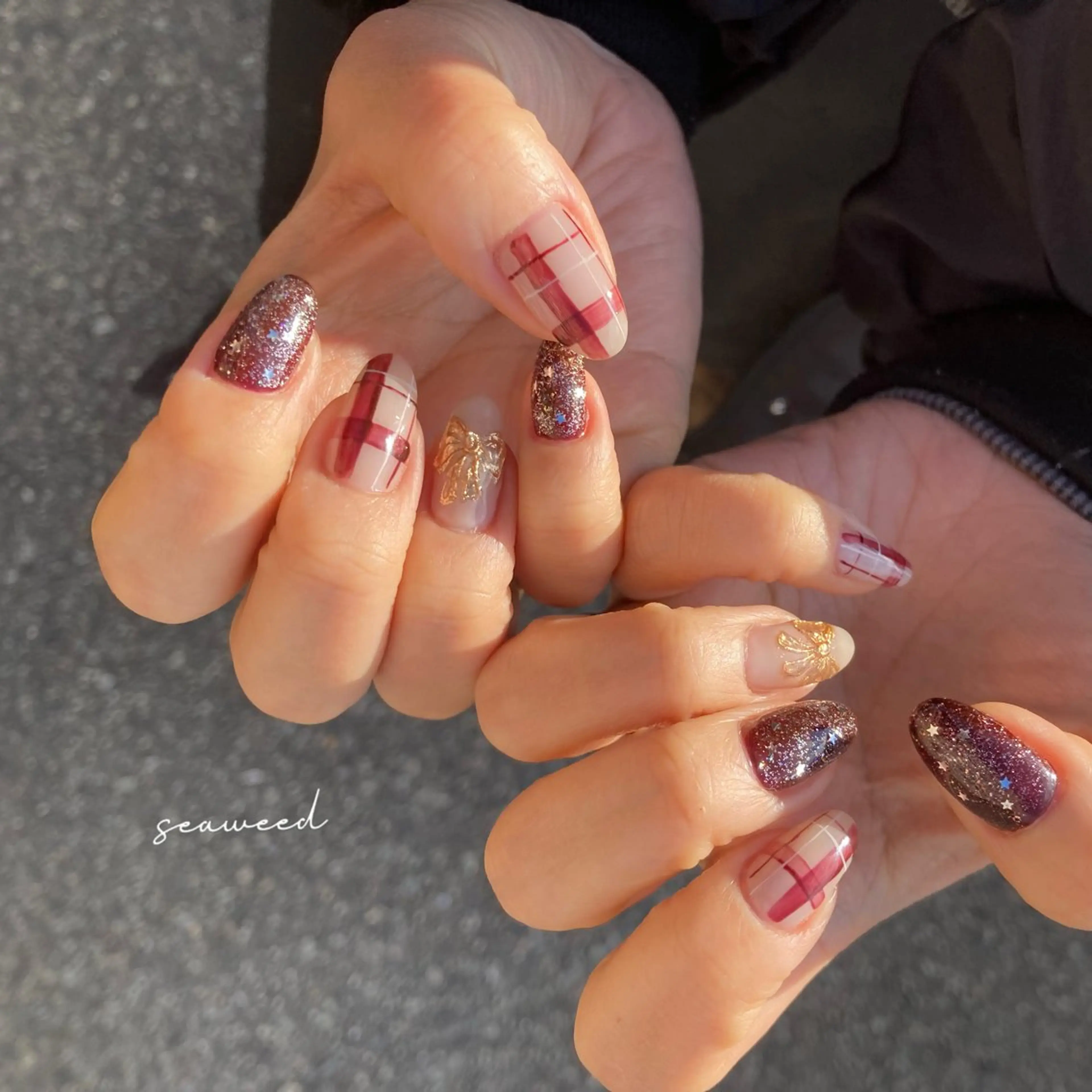 ネイル アートネイル ぷっくりネイル リボン ハンドネイル seaweed nailのネイルデザイン