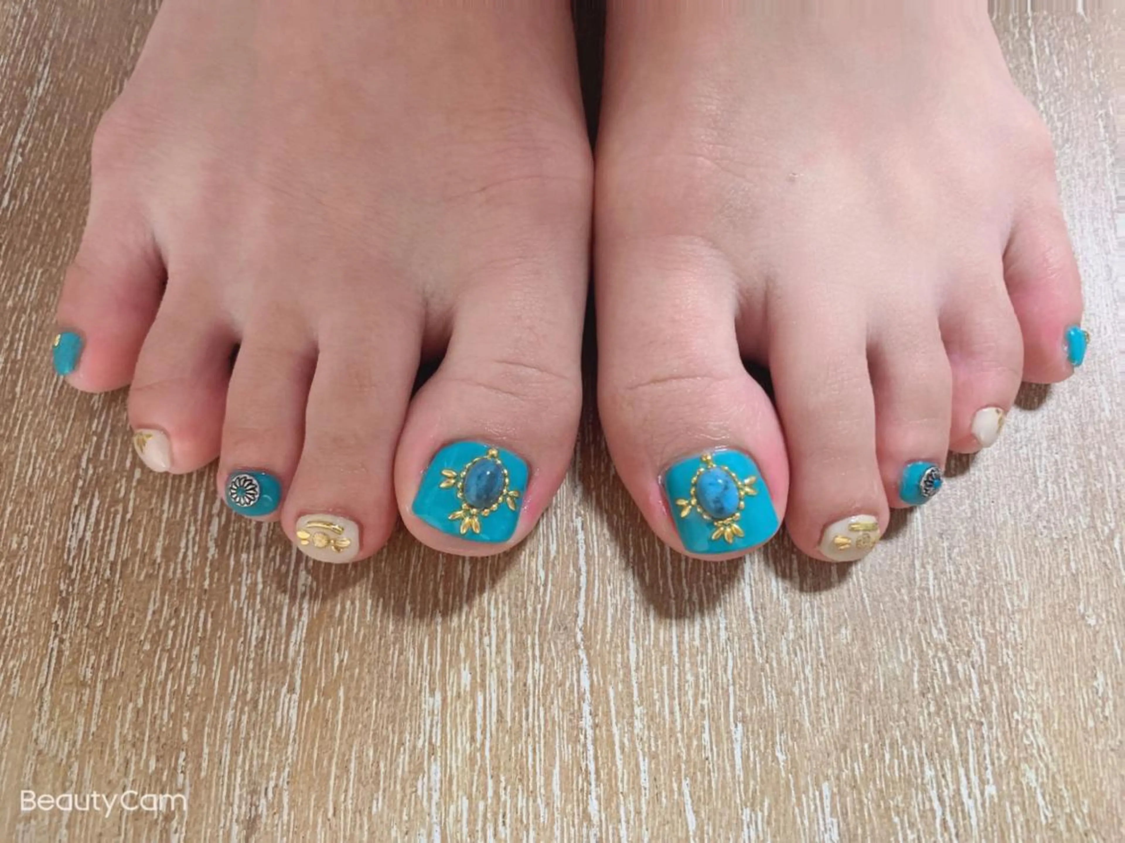 ネイル グラマラス ／アンジェアイのマツエク・マツパデザイン