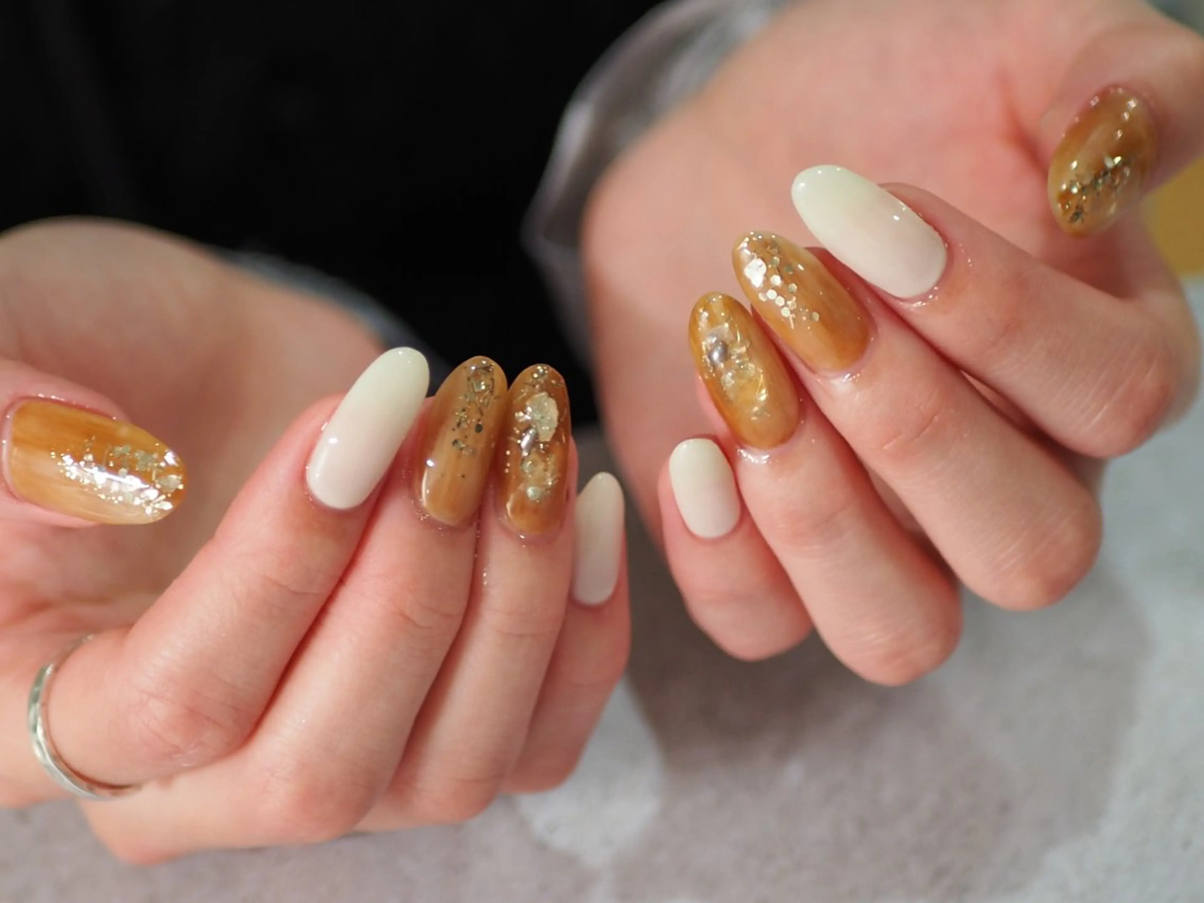 ネイル ジェルネイル ニュアンスネイル パラジェル ハンドネイル tete nailstudioのネイルデザイン