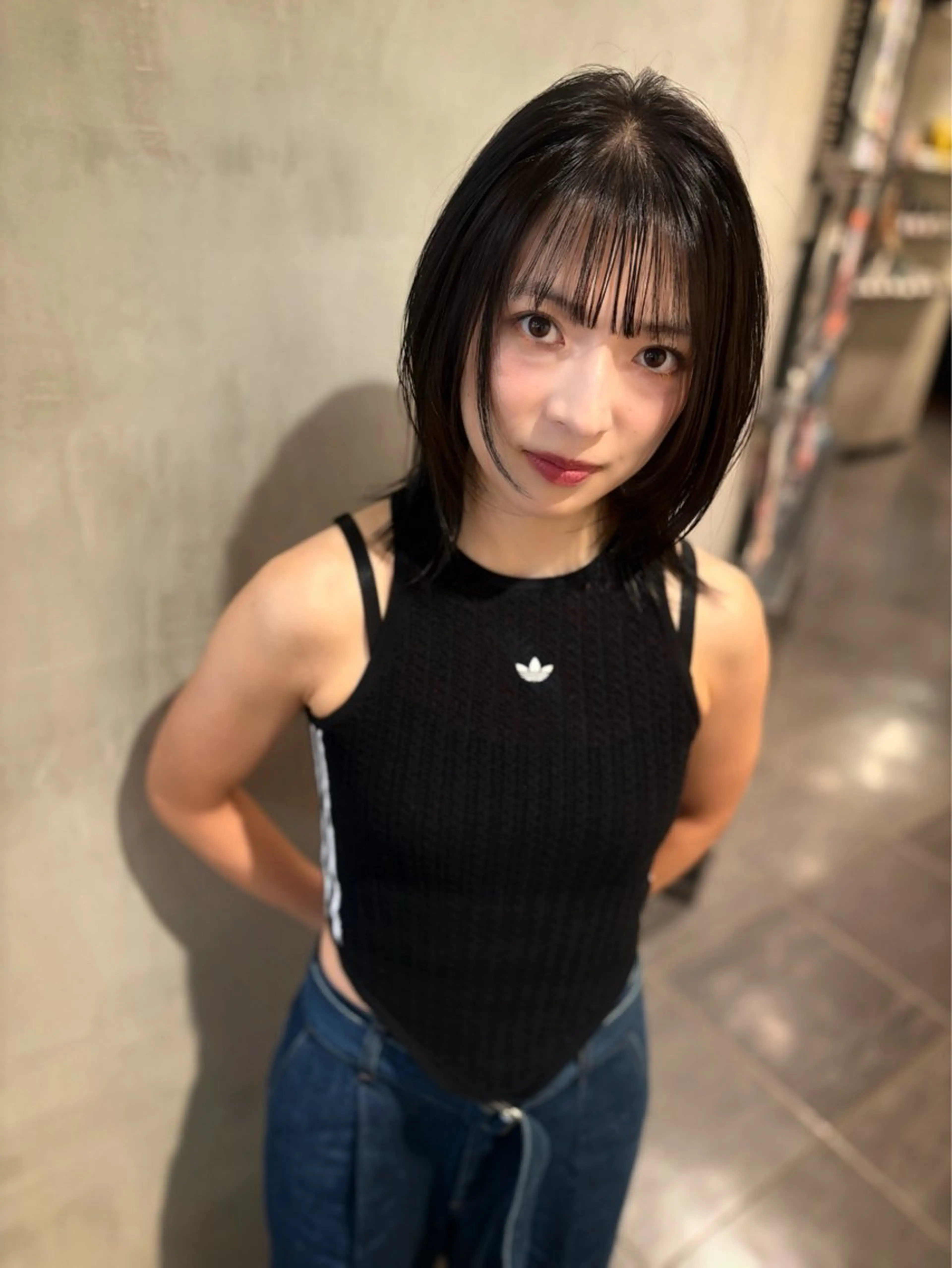 ミディアム カラー カット ヘアカラー トリートメント 優 作のヘアスタイル