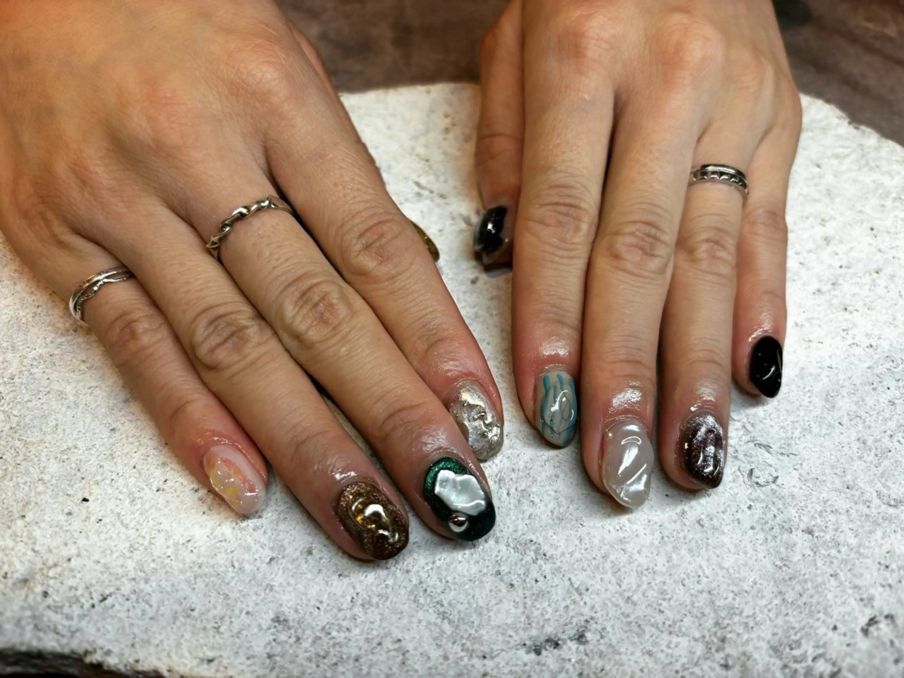 ネイル ニュアンスネイル HONOKA W 【深江橋店】のネイルデザイン