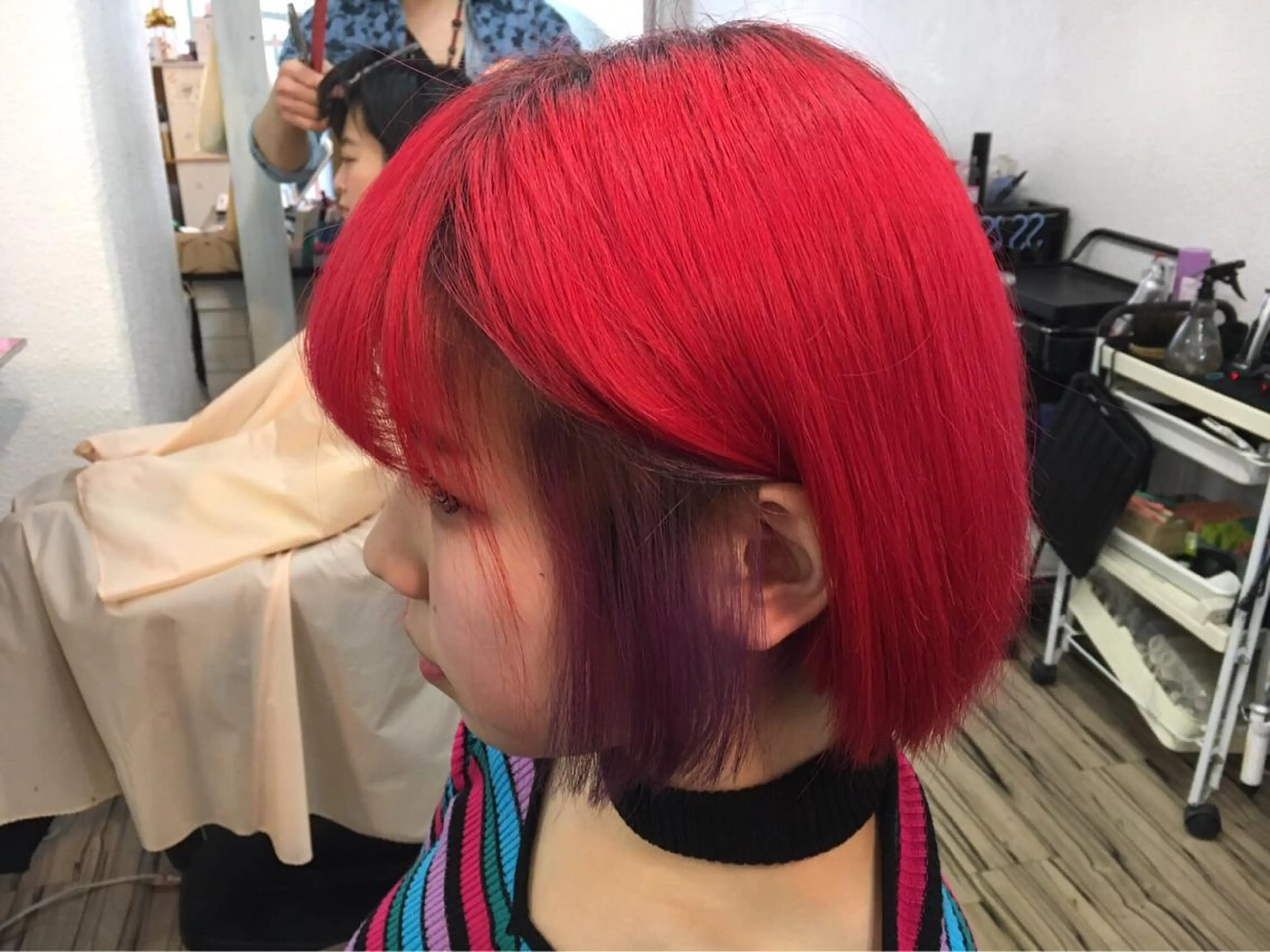 ショート カラー ブリーチ she.by五感鷹匠所属・櫛引 健太のヘアスタイル