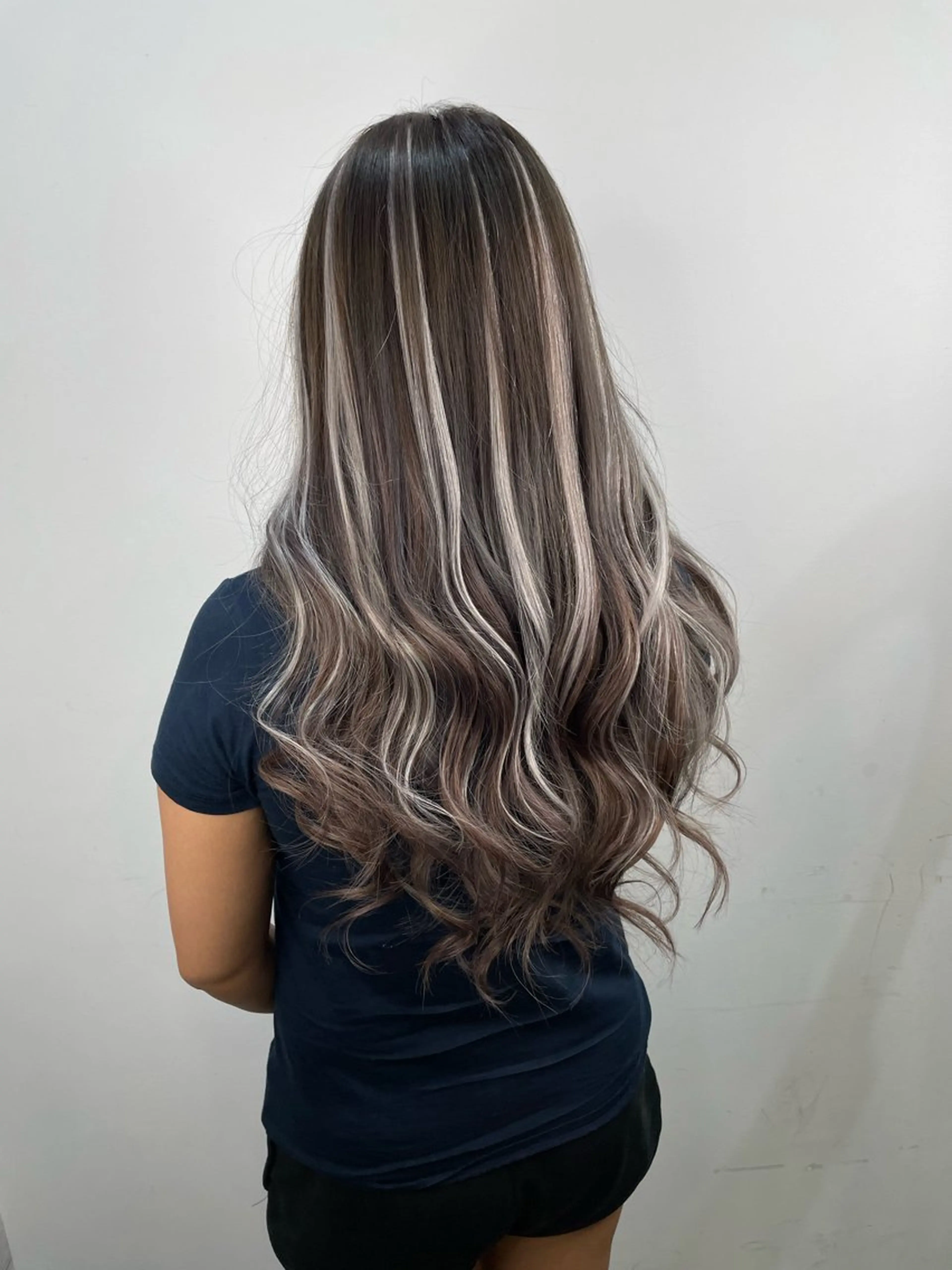 ロング シールエクステ エクステ エクステ LOCO Ko-kiのヘアスタイル