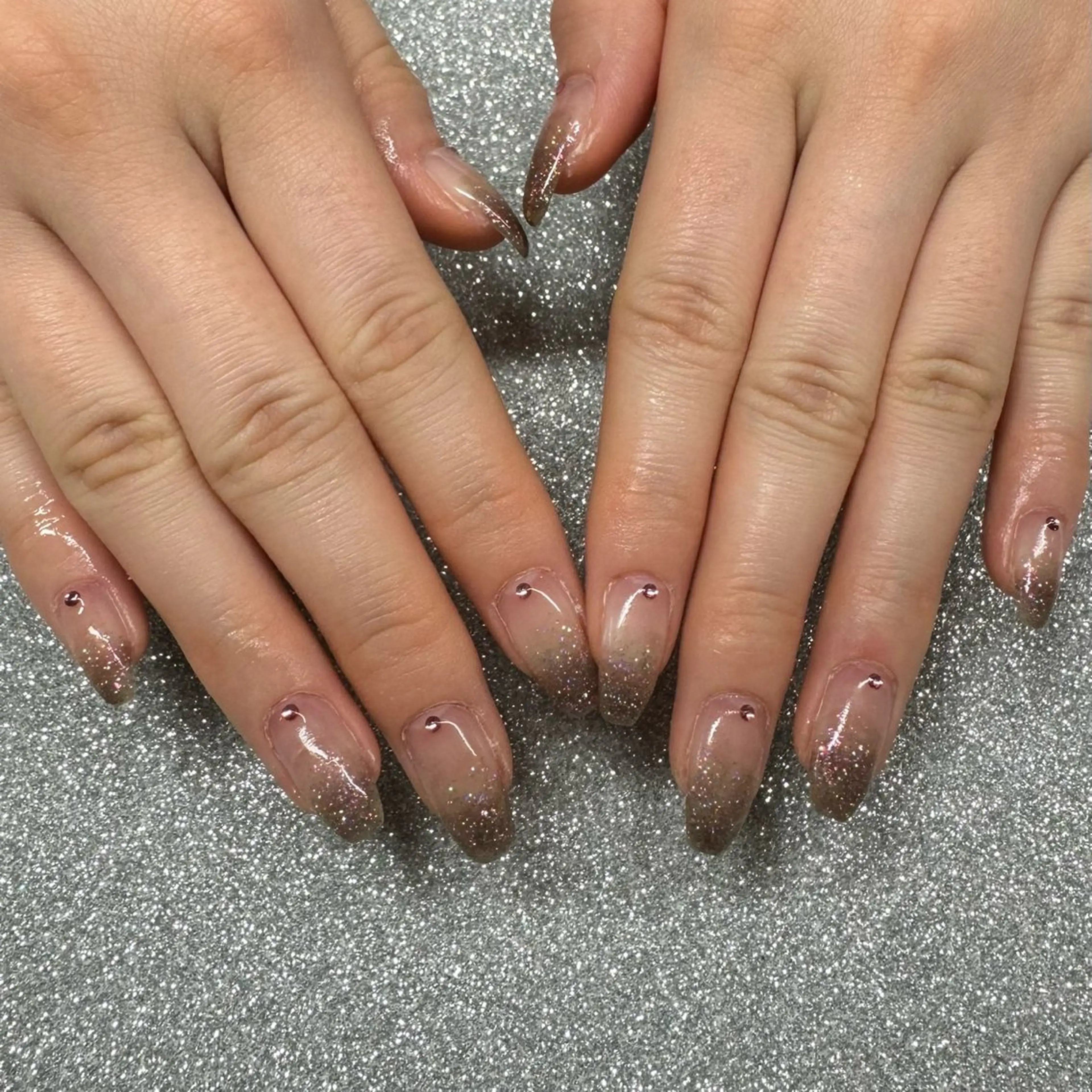 ネイル VIERU YURIのネイルデザイン