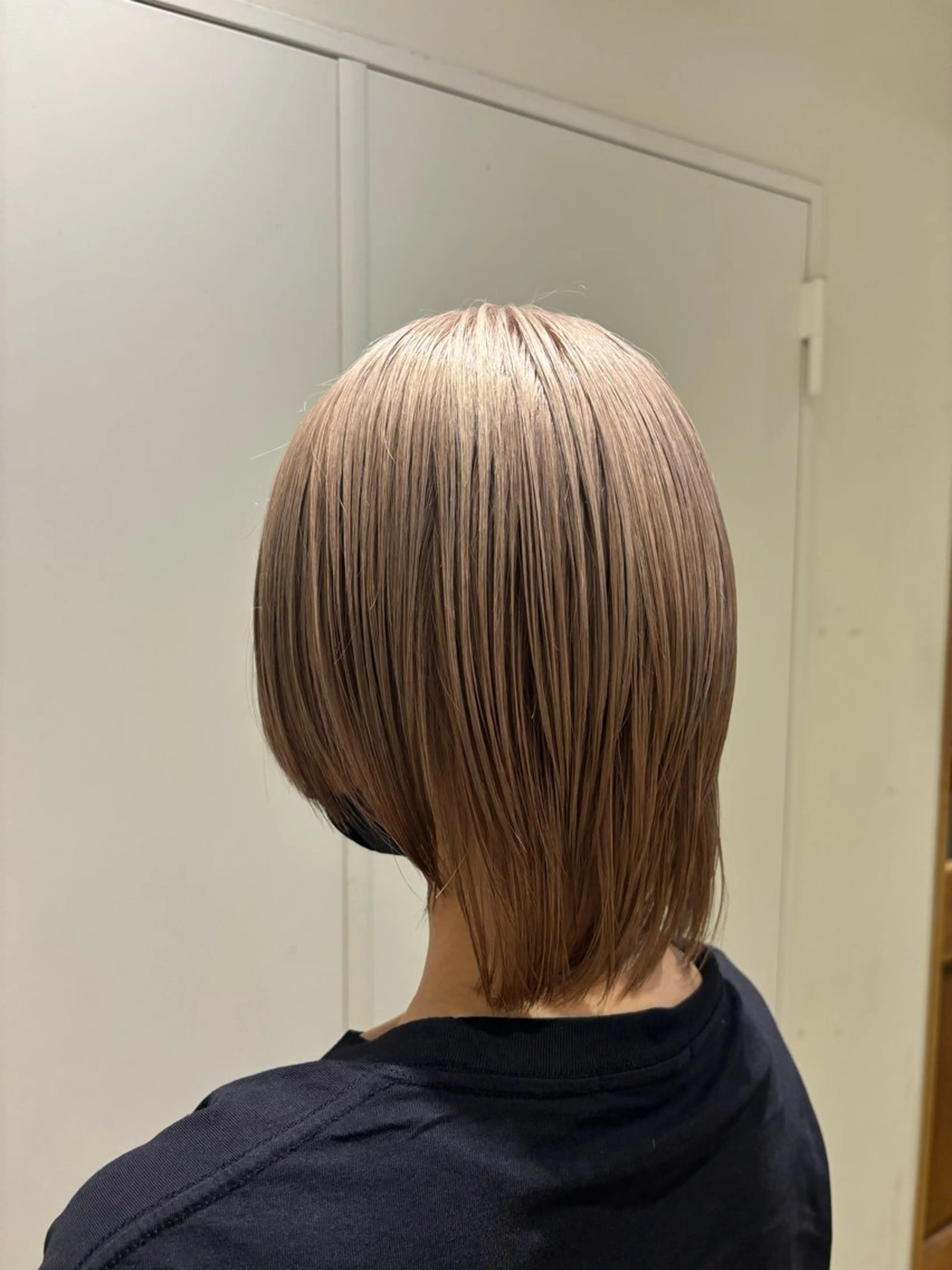 ミディアム カラー メンズ 新宿　副店長 新井彩斗のヘアスタイル