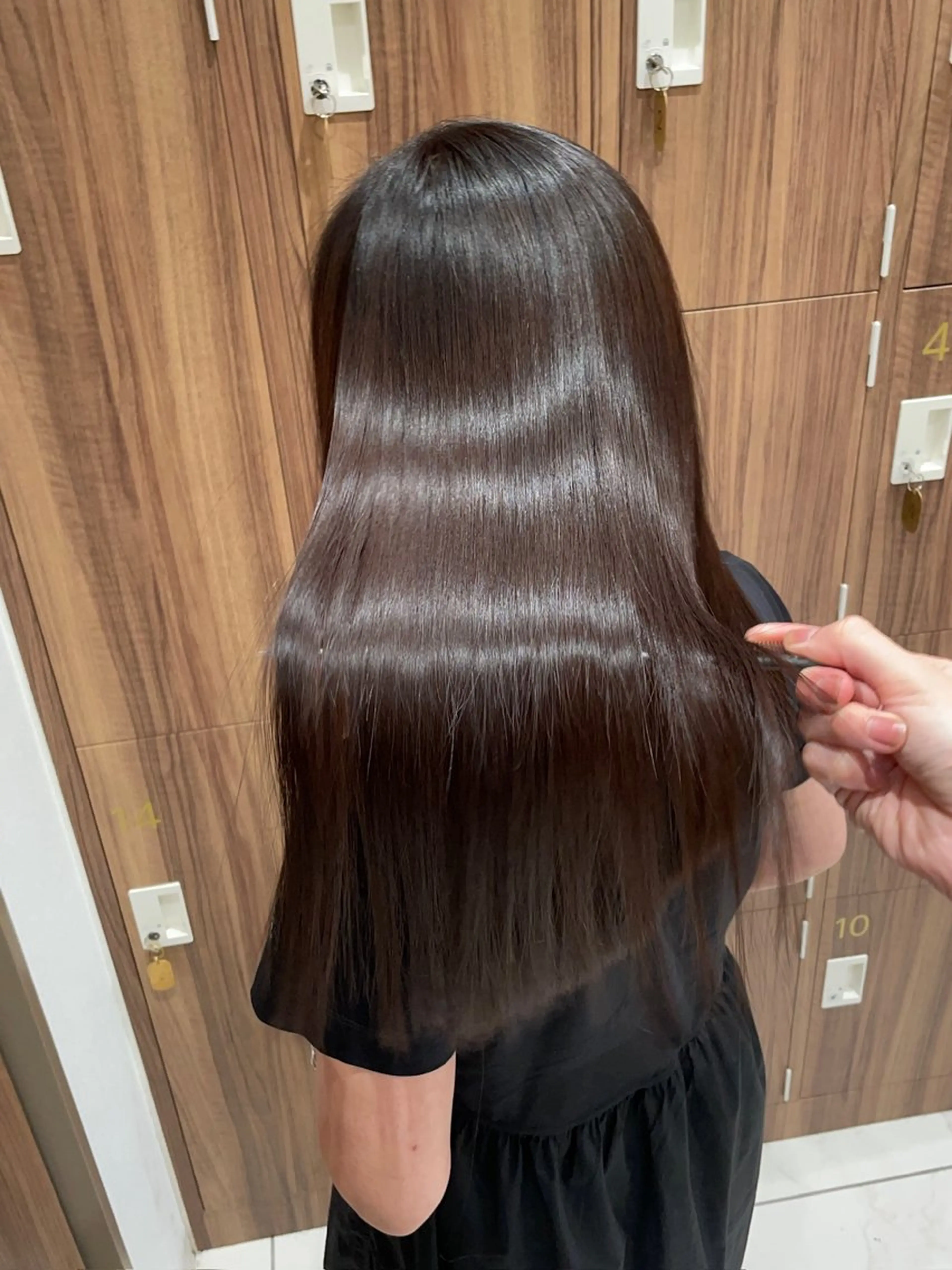 セミロング カラー 髪質改善 トリートメント 縮毛矯正 🇰🇷韓国ヘア🤍 副店長/栗田のヘアスタイル