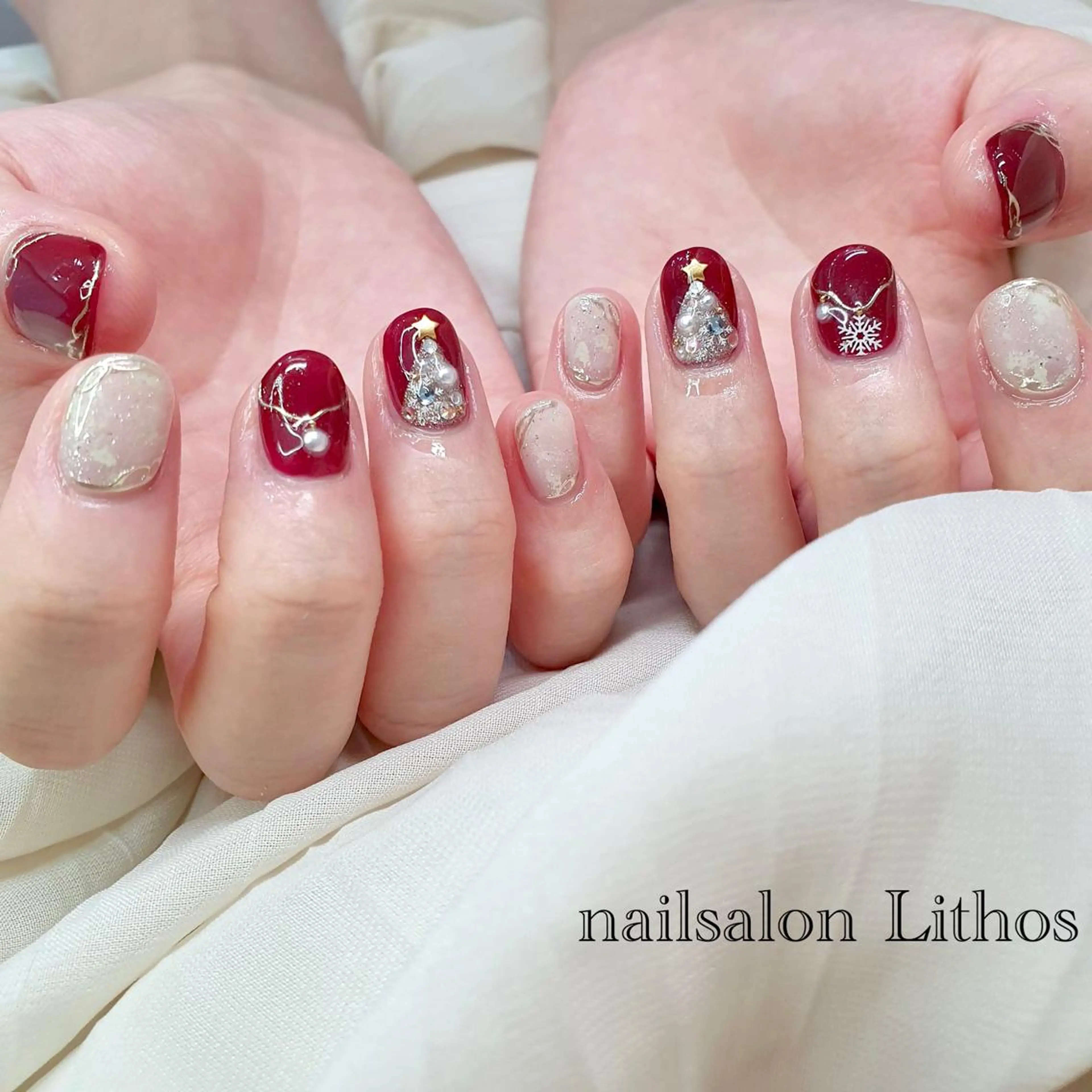 ネイル ボルドー ハンドネイル nailsalon Lithos所属・nailsalon Recontreのネイルデザイン