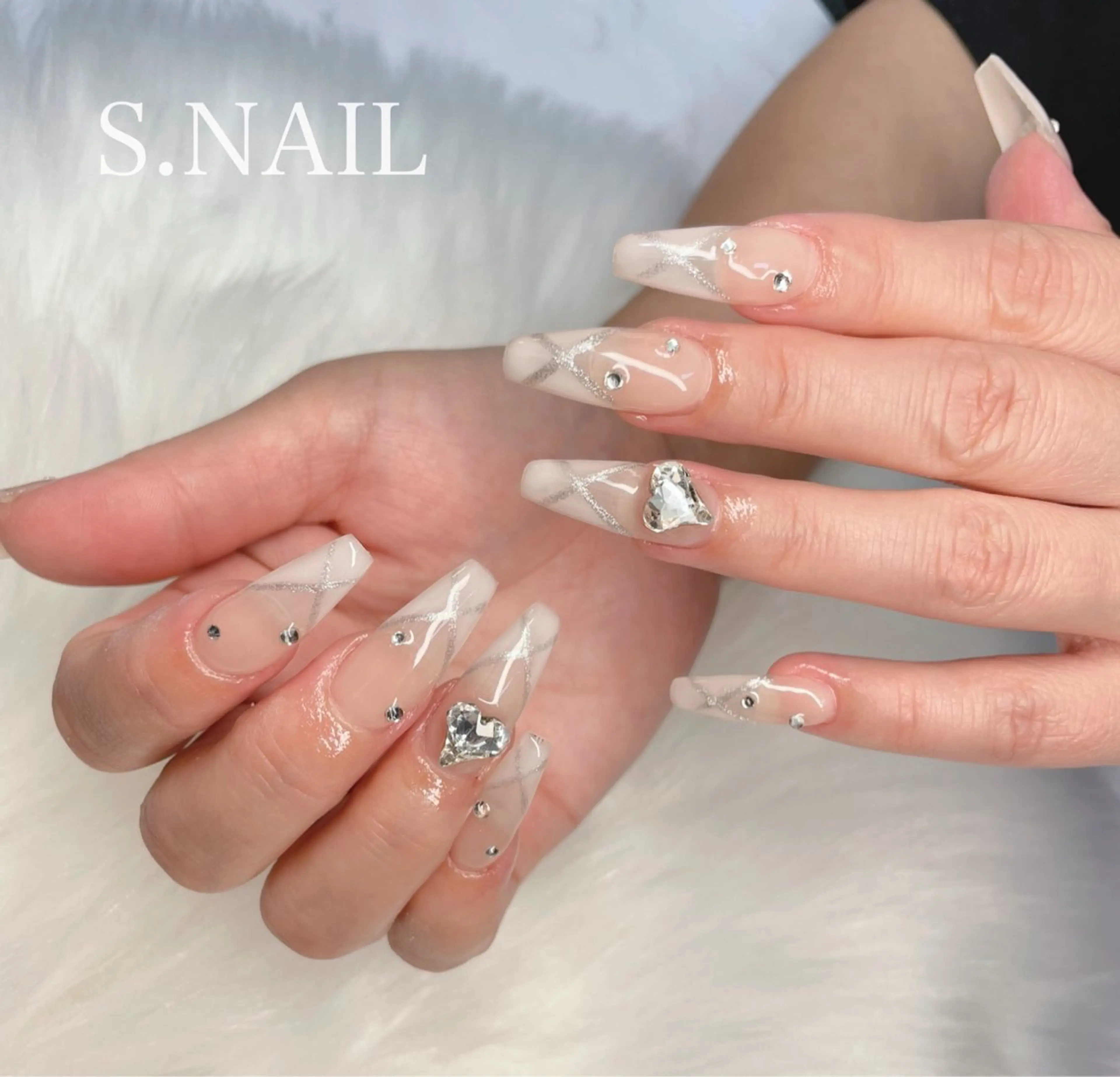 ネイル 持ち込み ハンドネイル S♡NAIL所属・S.NAIL Suuのネイルデザイン