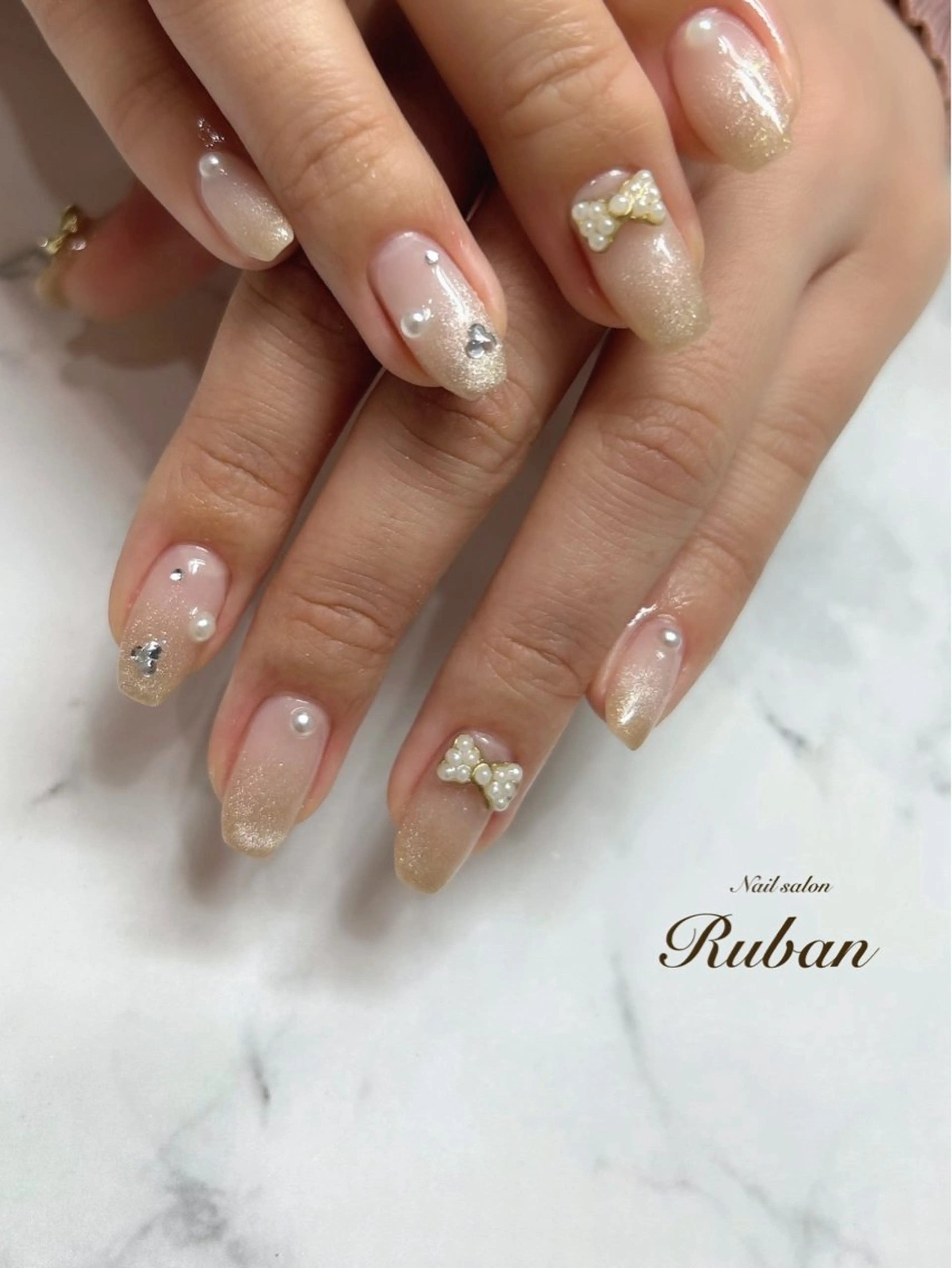 ネイル アートネイル 長さ出し グラデーション マグネットネイル 持ち込み Nail salon Ruban所属・Nail salon Rubanのネイルデザイン