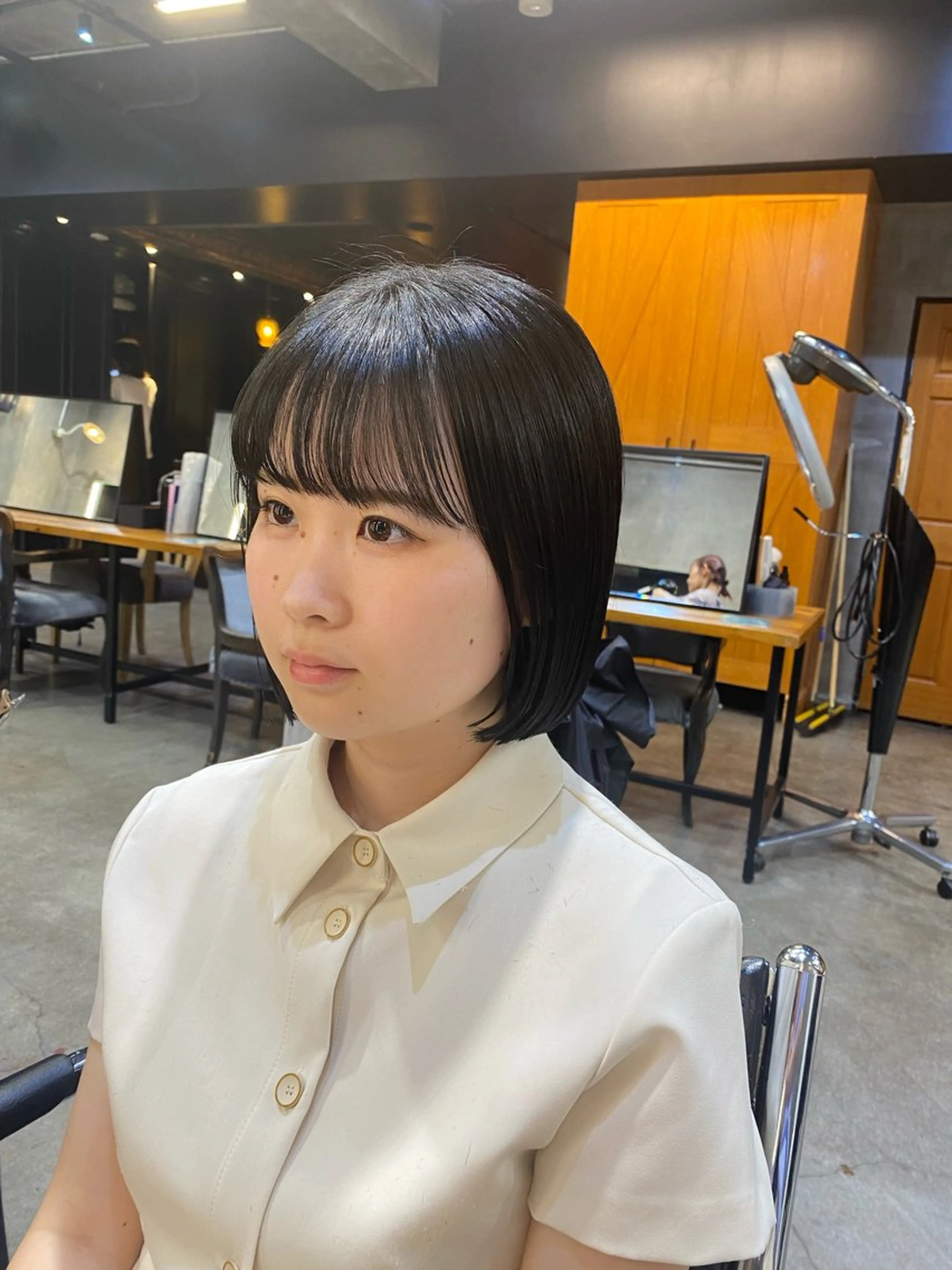 ショート カラー ショートボブ 黒髪 ブルーカラー ブルーブラック ボブ カット ヘアカラー トリートメント ブリーチなしダブル カラー🧸🐺陽介のヘアスタイル