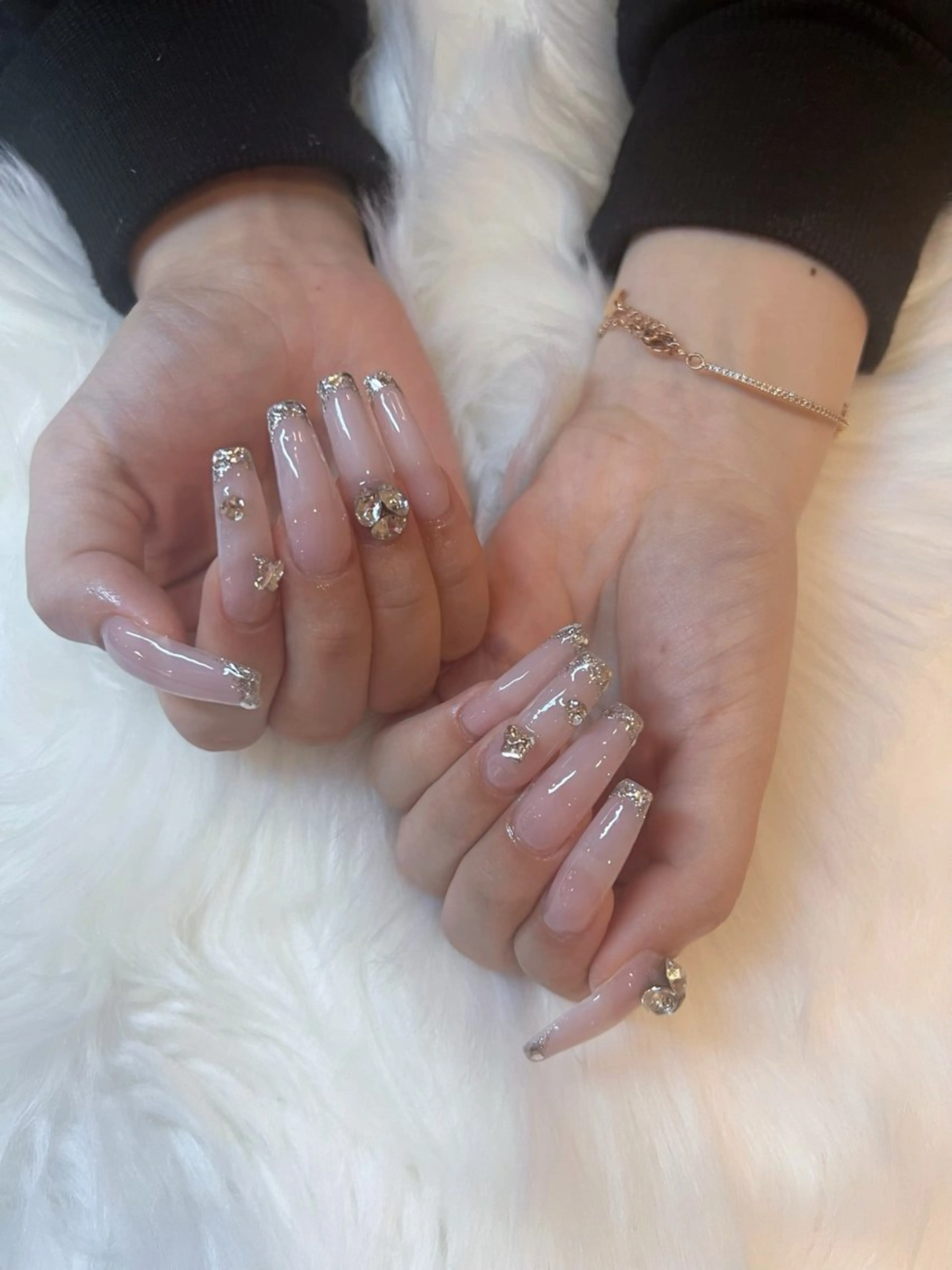 ネイル ハンドネイル ハンドケア RÊVIA所属・RÊVIA (レヴィア)のネイルデザイン