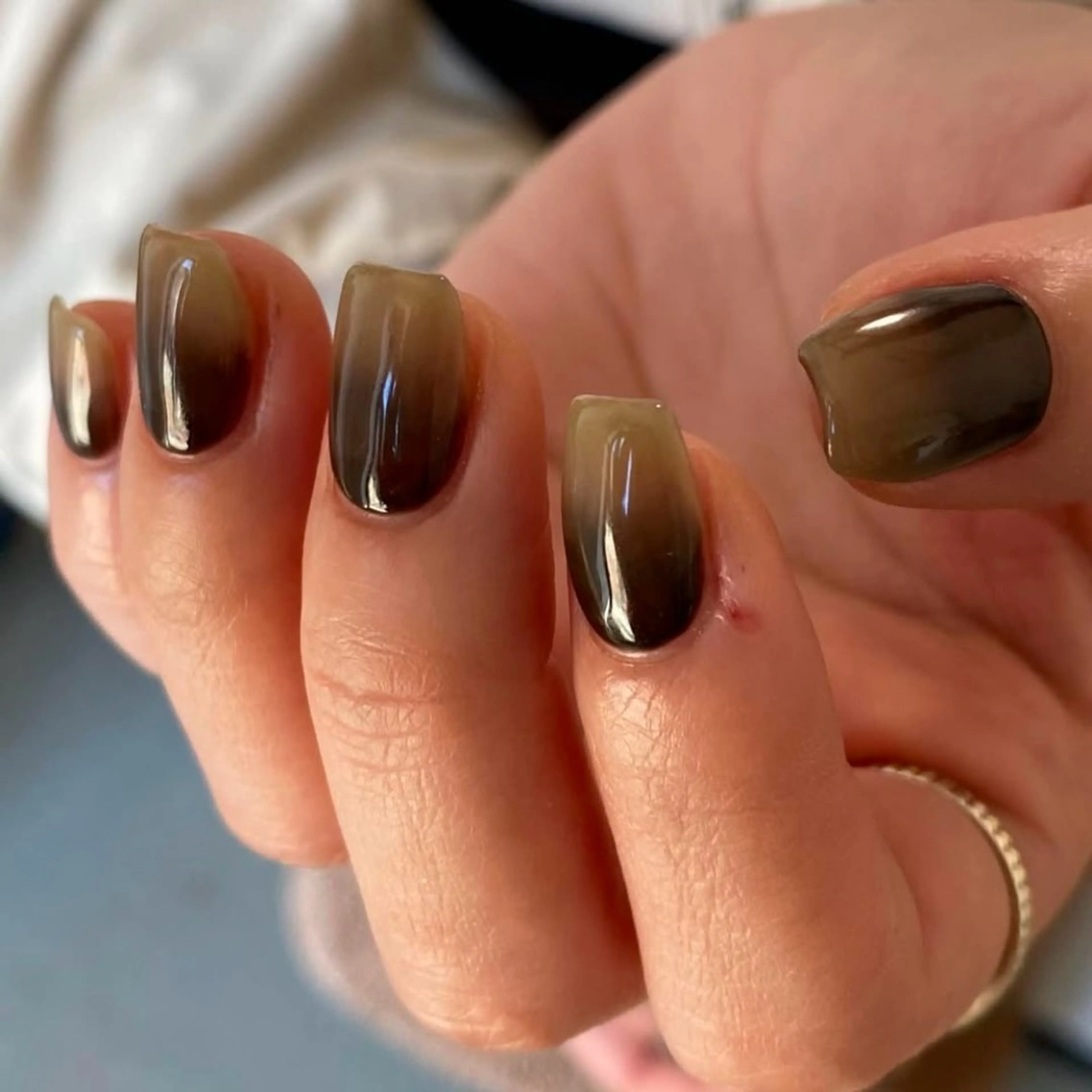 【ご新規さま限定クーポン✨】オフなし color/glitter gradation(ベースカラーあり)の写真