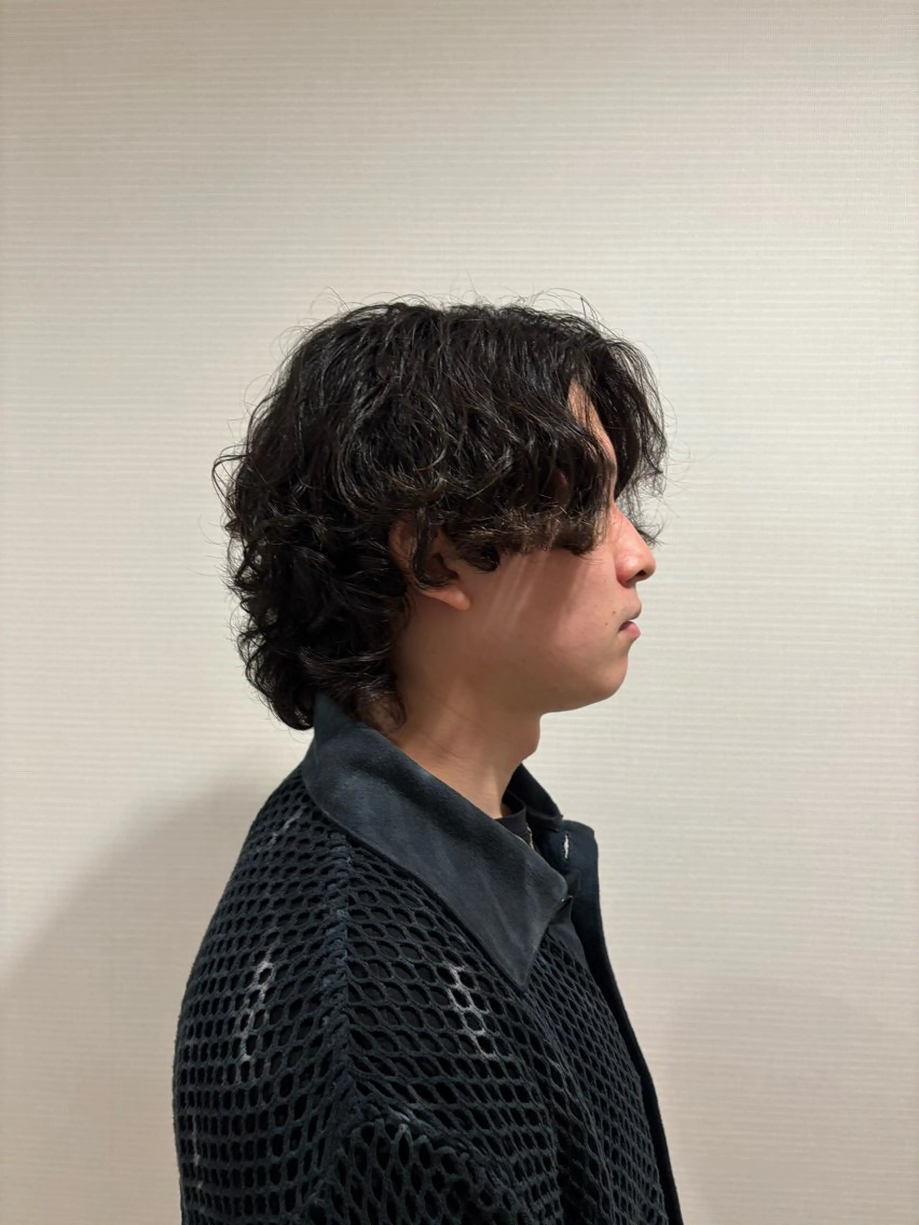 カラー メンズ メンズハイライト 透明感カラー ハイライトカラー 髪質改善 ヘアカラー 宮田 侑京のヘアスタイル