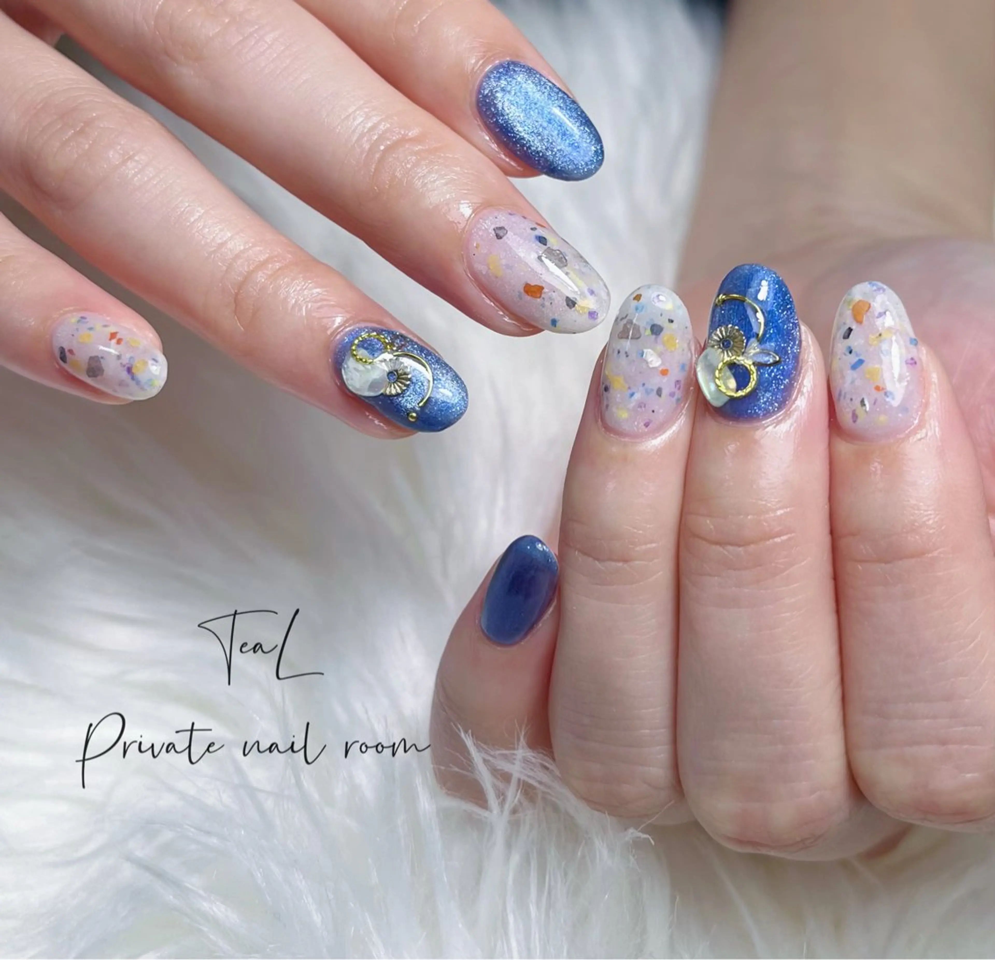 ネイル ストーンネイル 夏ネイル ハンドネイル TeaL nailのネイルデザイン