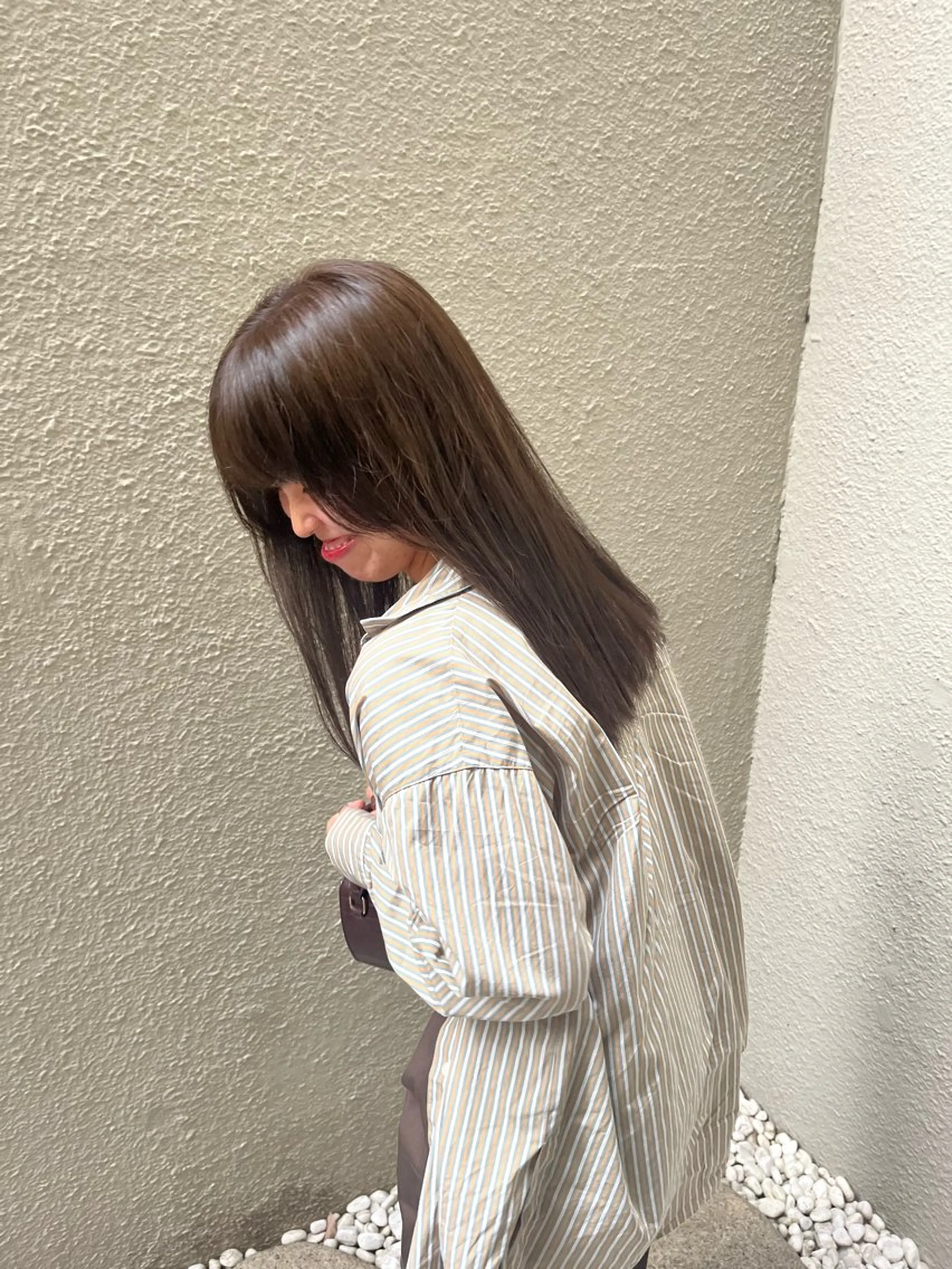 カラー ブリーチ ブラウンカラー ブリーチなしカラー オリーブブラウン カット ヘアカラー FERIA池田 神原萌花のヘアスタイル
